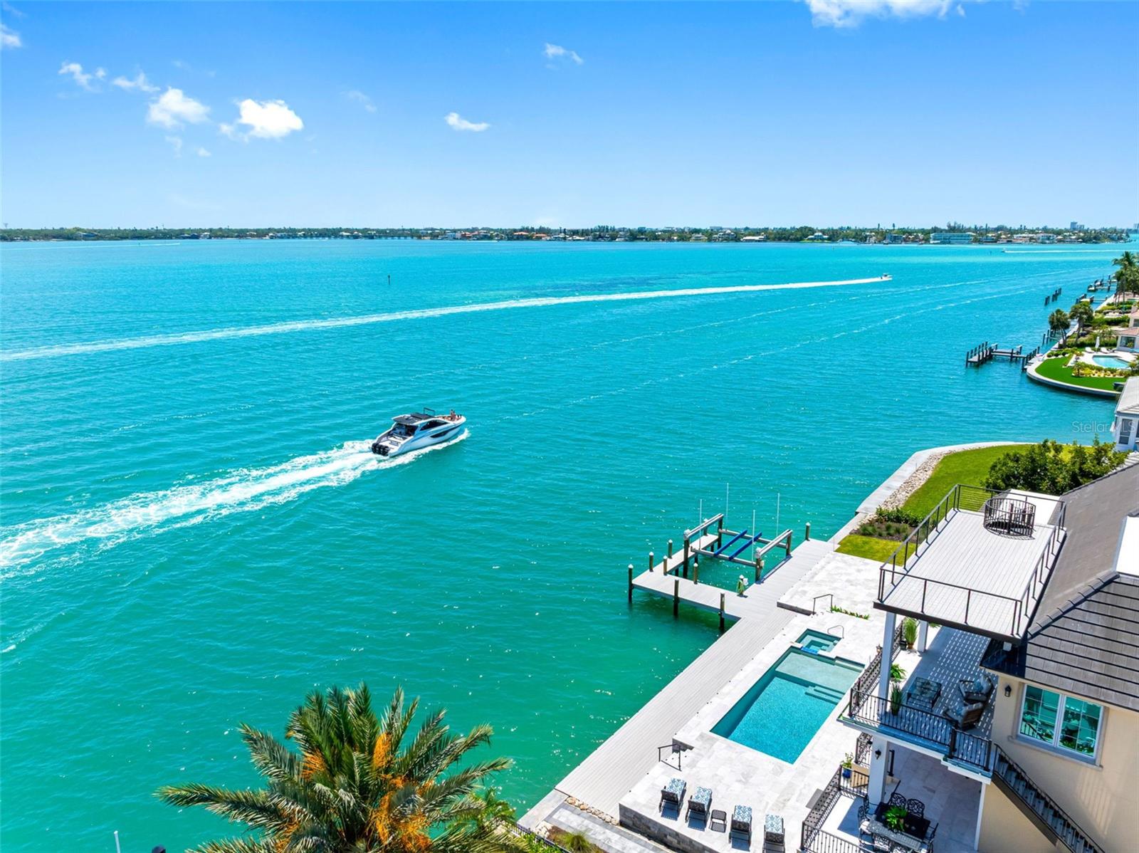 TB8501123 Property Photo