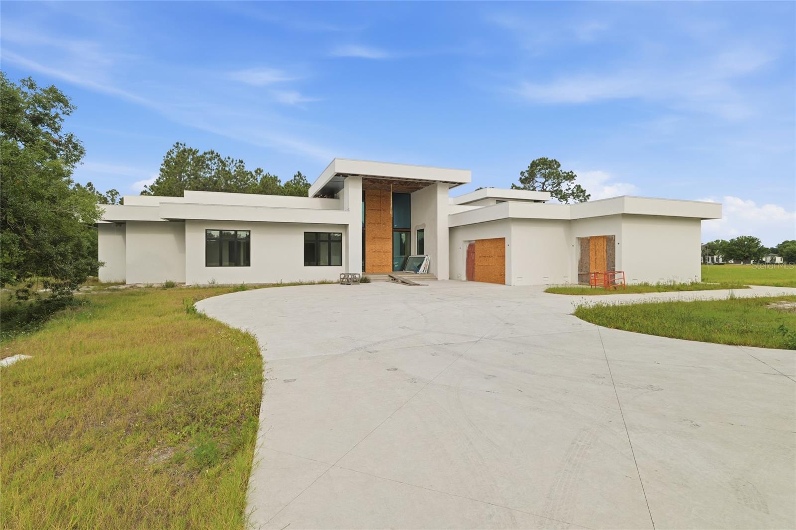 MLS# TB8501189 Property Photo