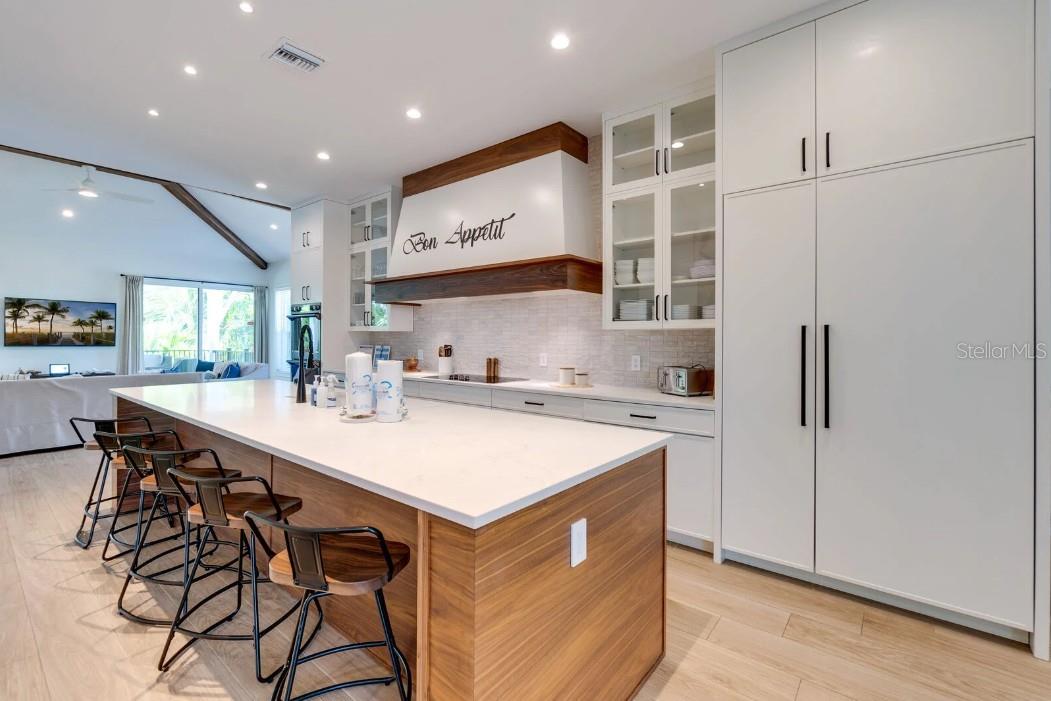 A4691620 Property Photo