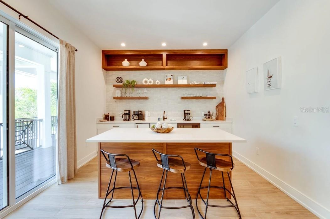 A4691620 Property Photo