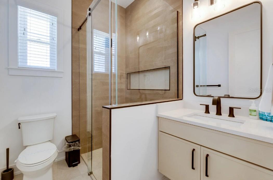 A4691620 Property Photo