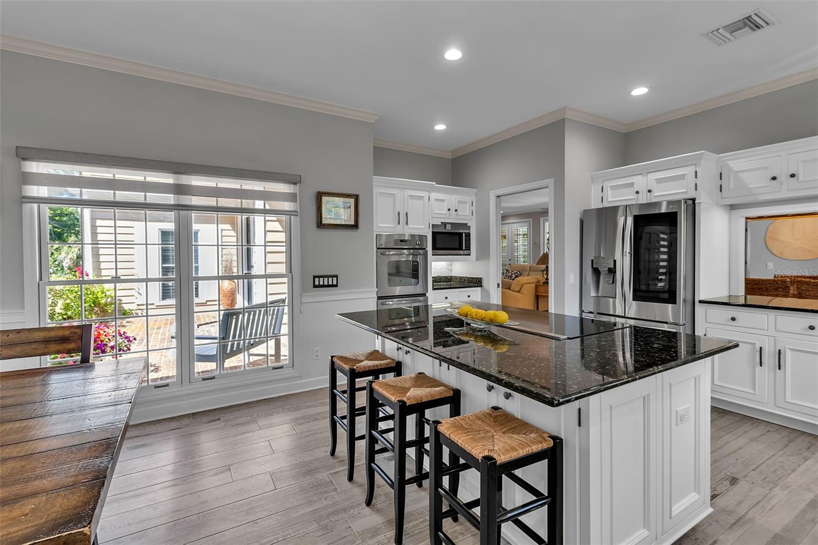 A4691664 Property Photo