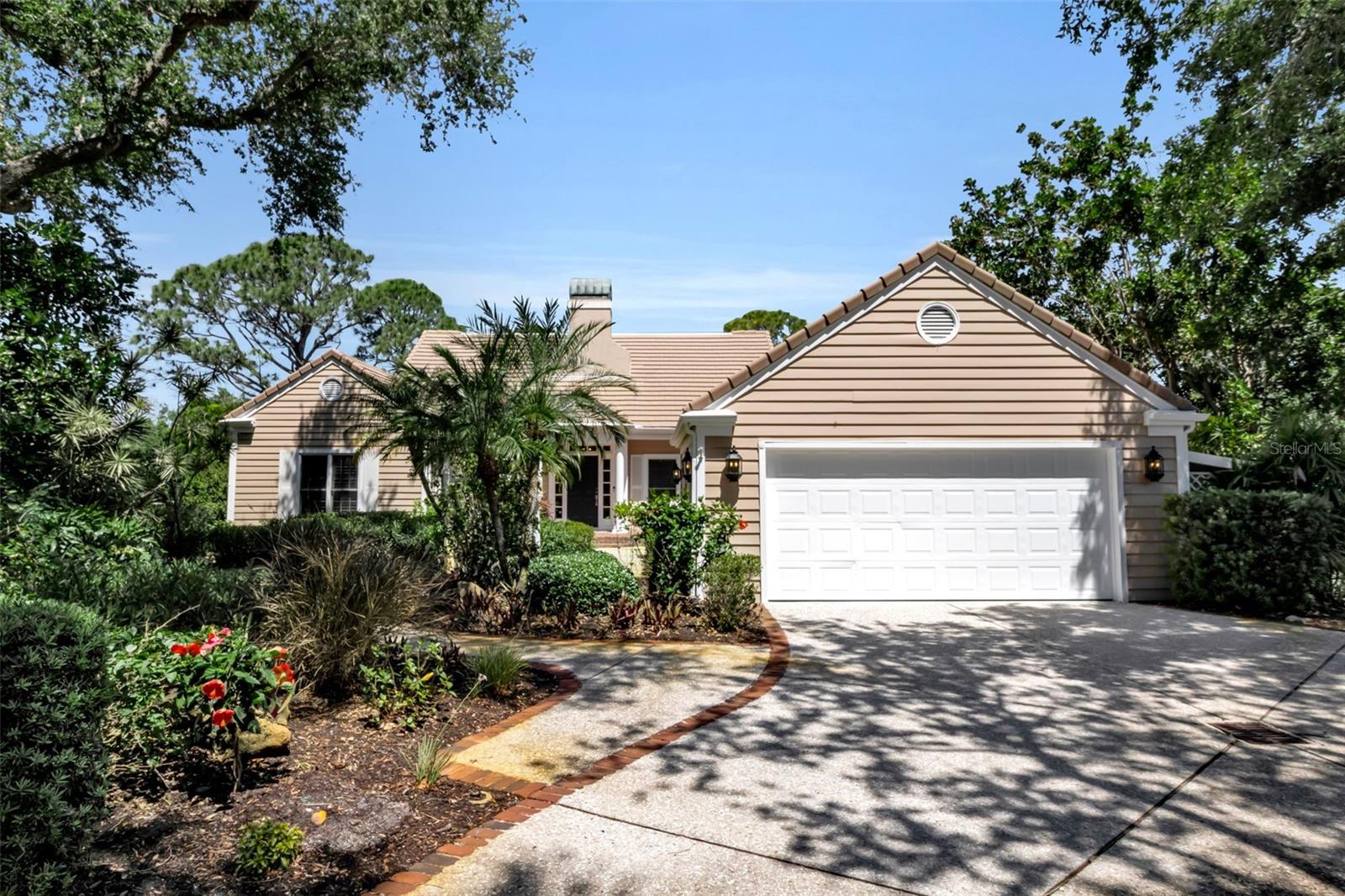 A4691664 Property Photo