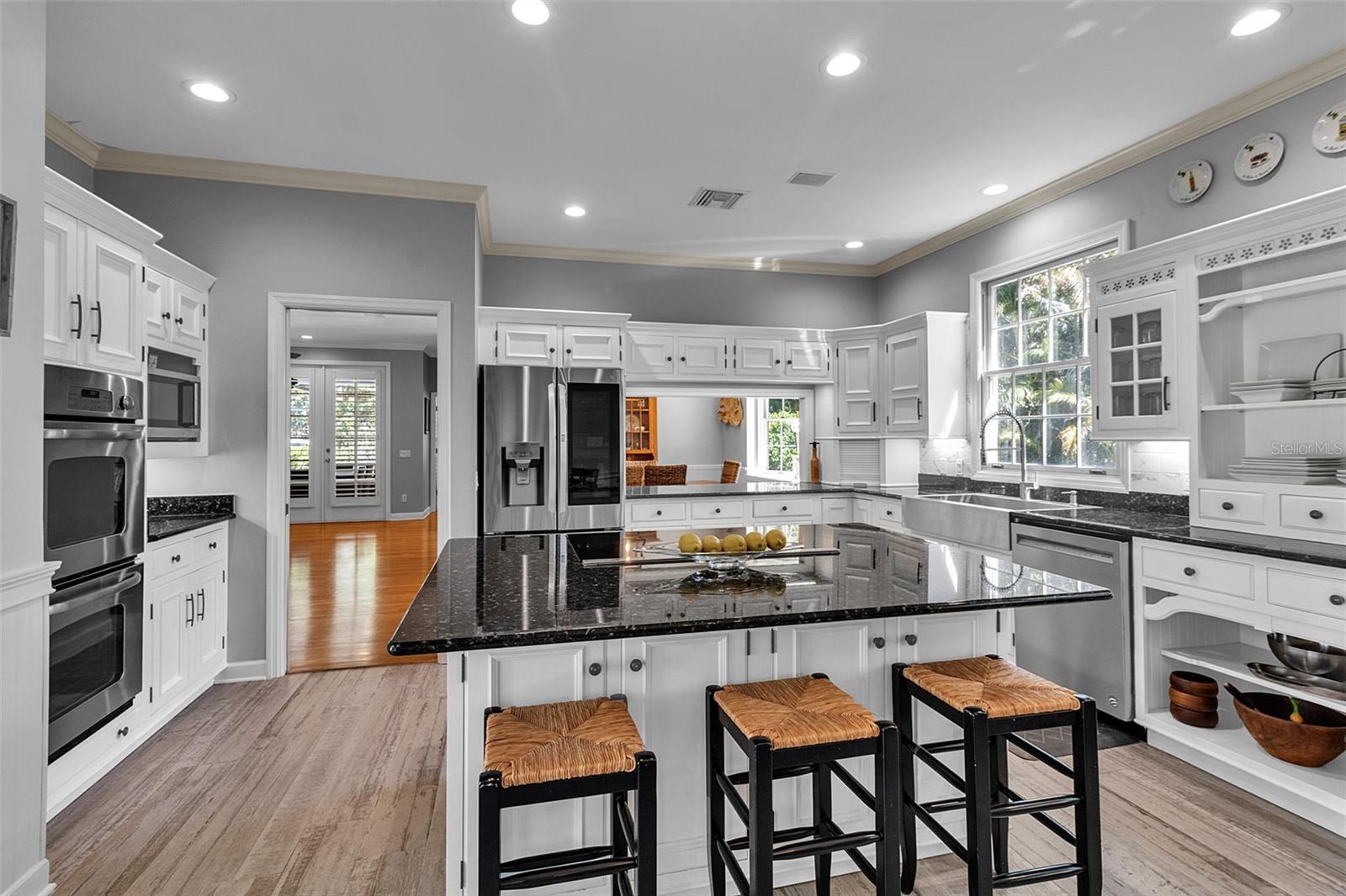 A4691664 Property Photo