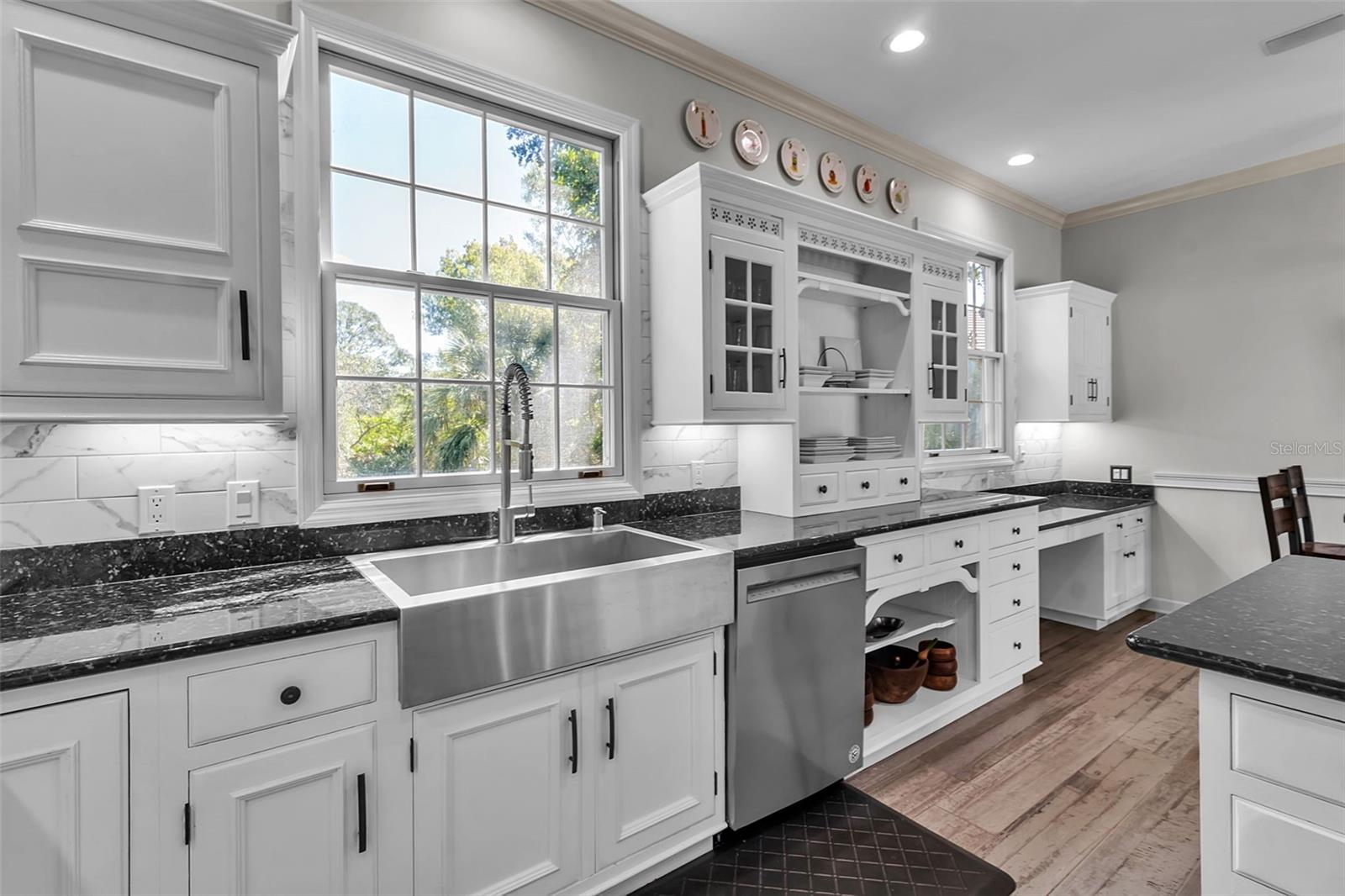 A4691664 Property Photo