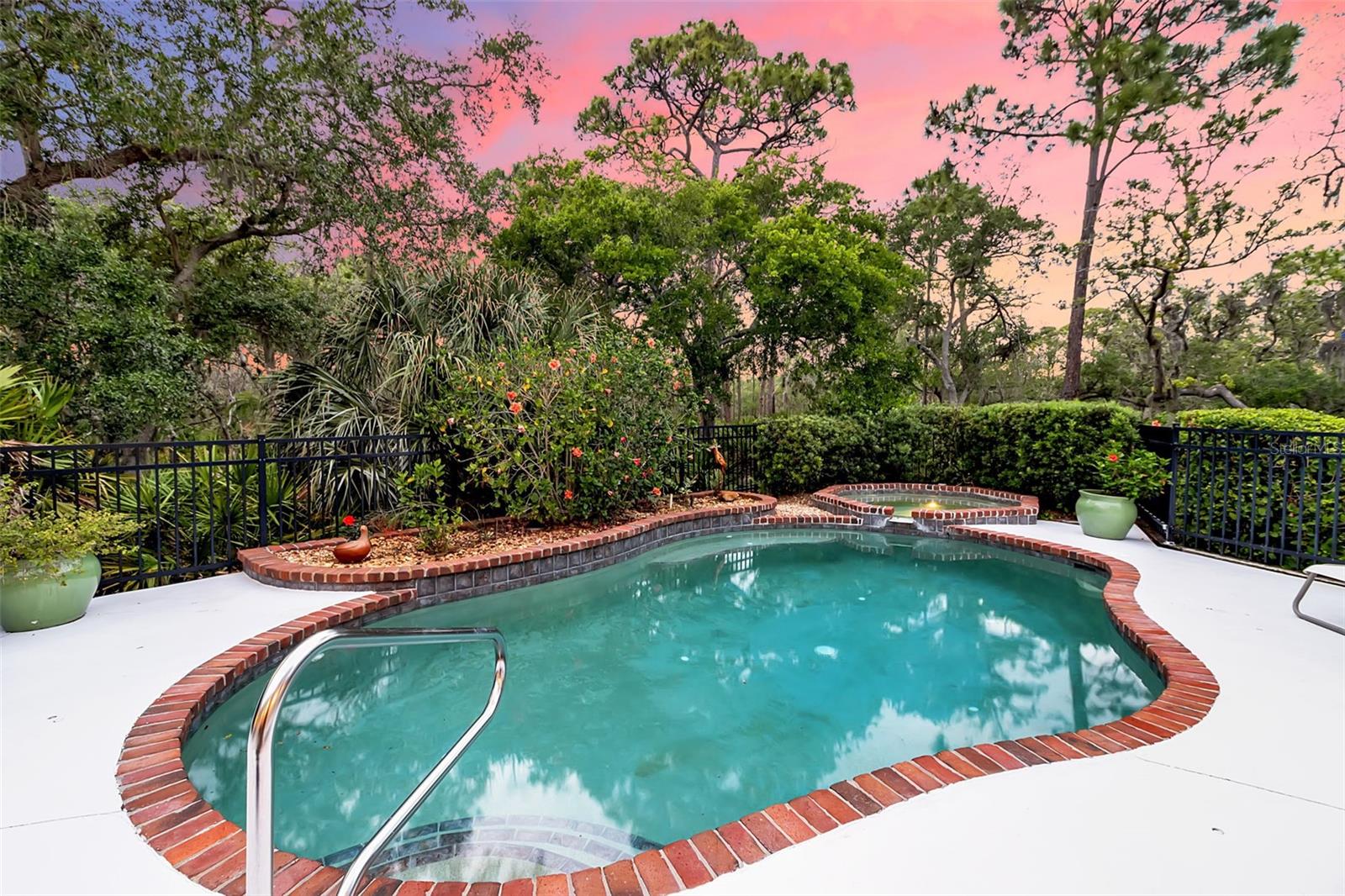 A4691664 Property Photo