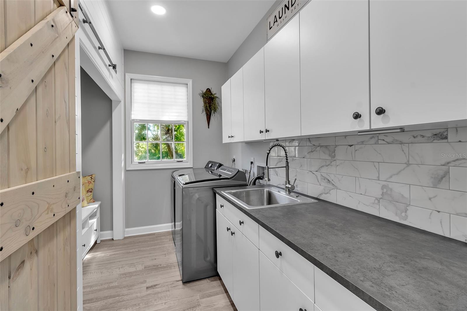 A4691664 Property Photo
