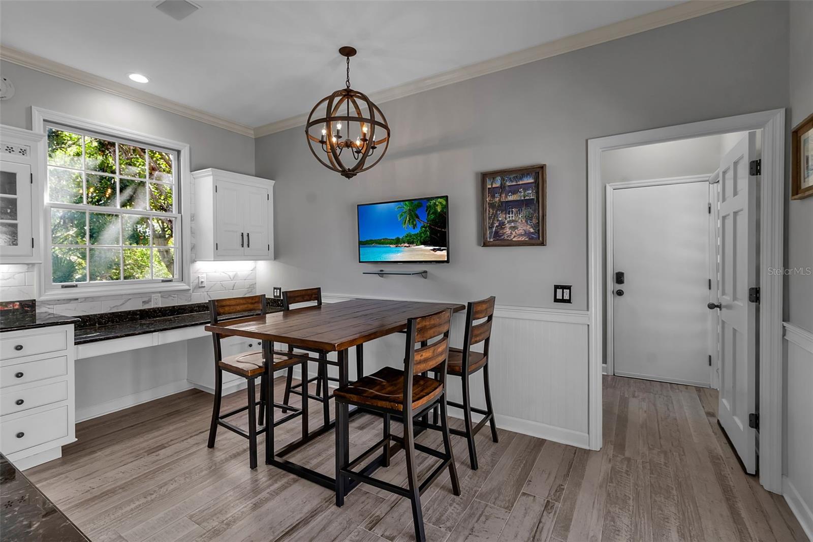 A4691664 Property Photo