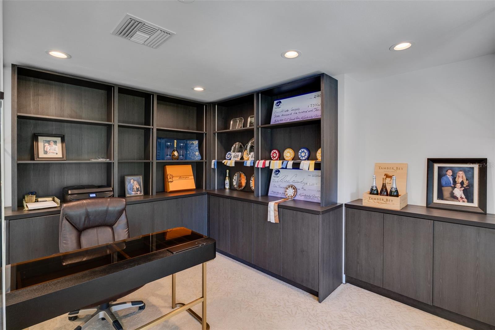 A4691789 Property Photo
