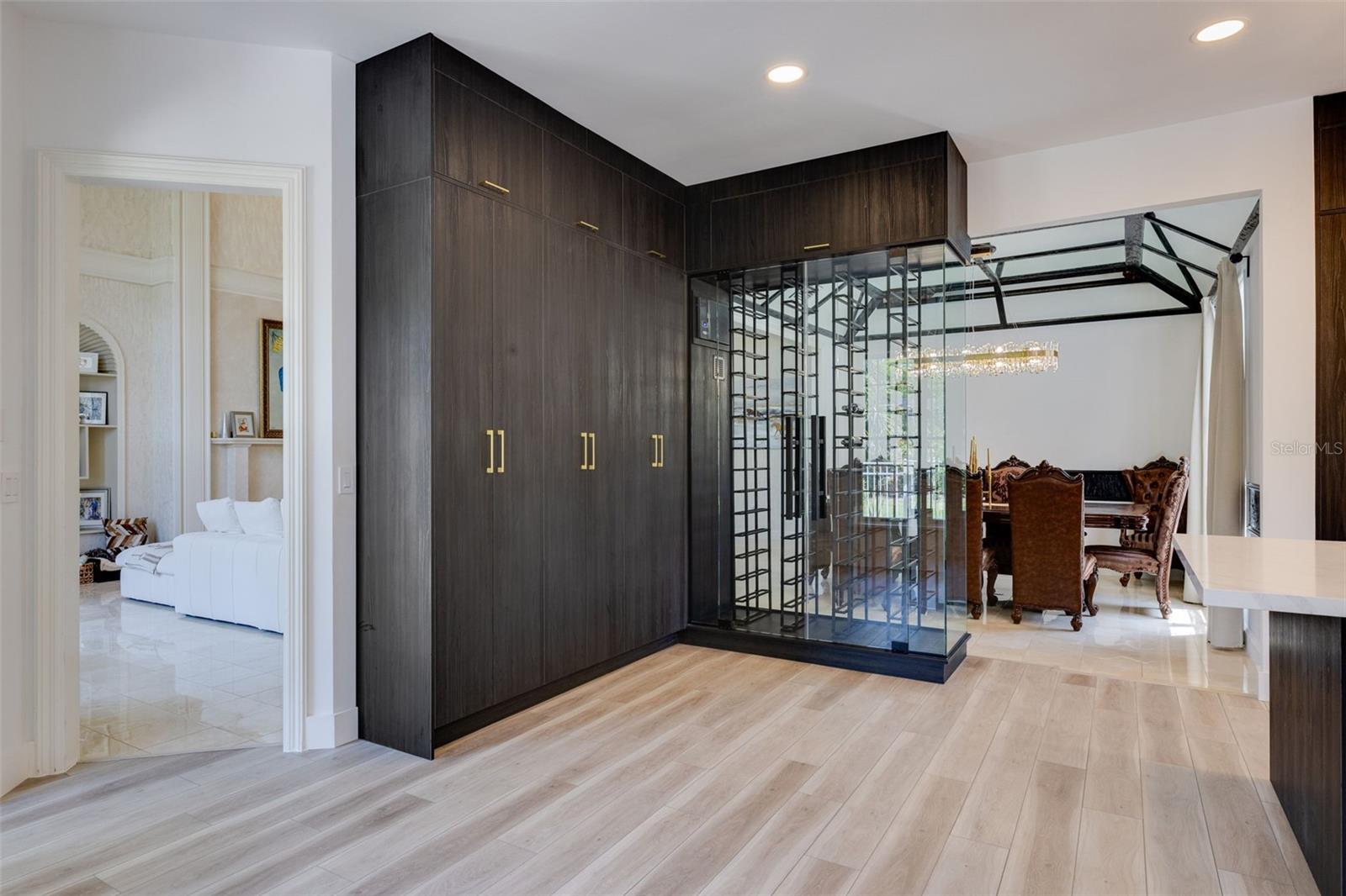 A4691789 Property Photo