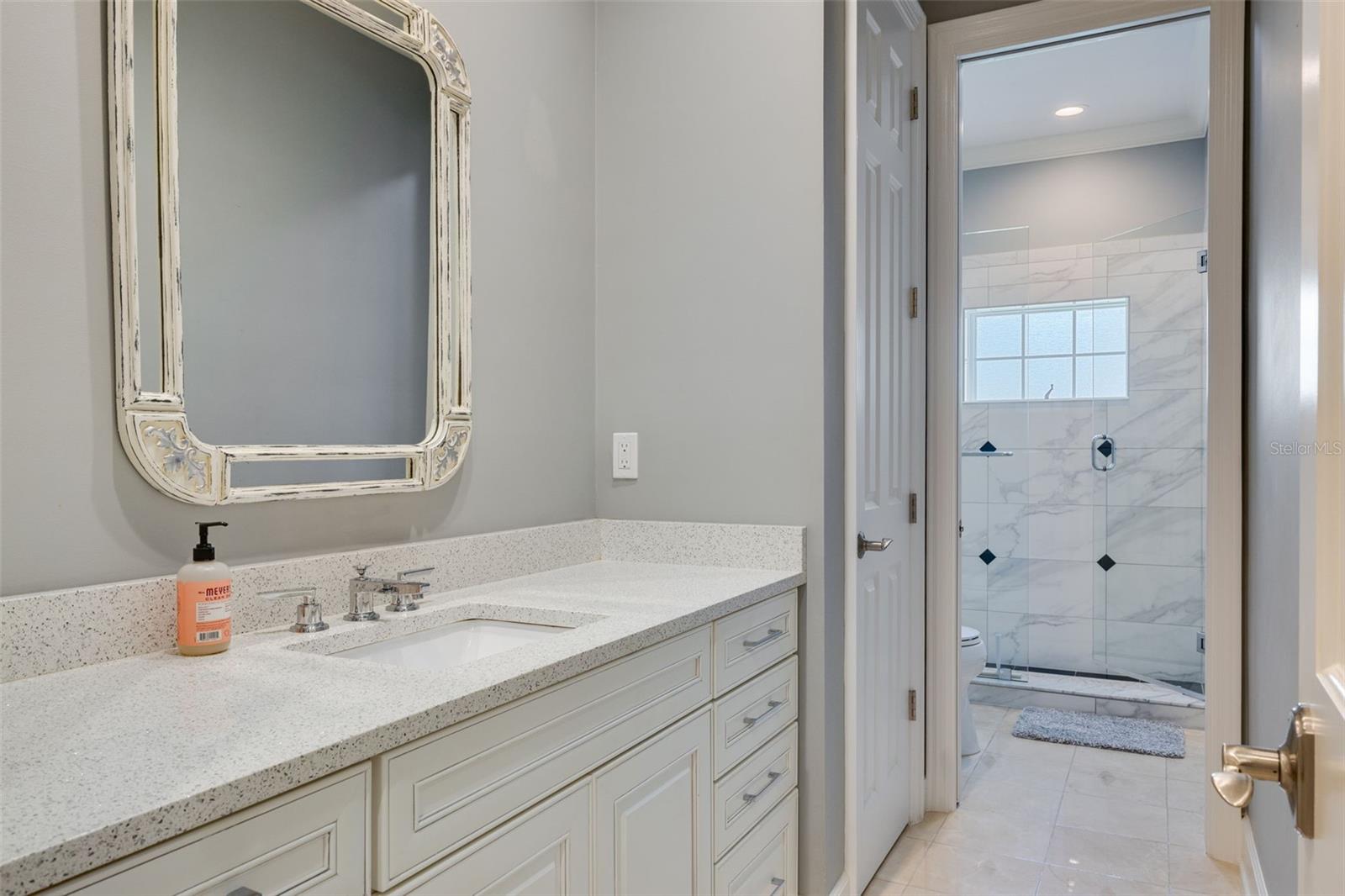 A4691789 Property Photo