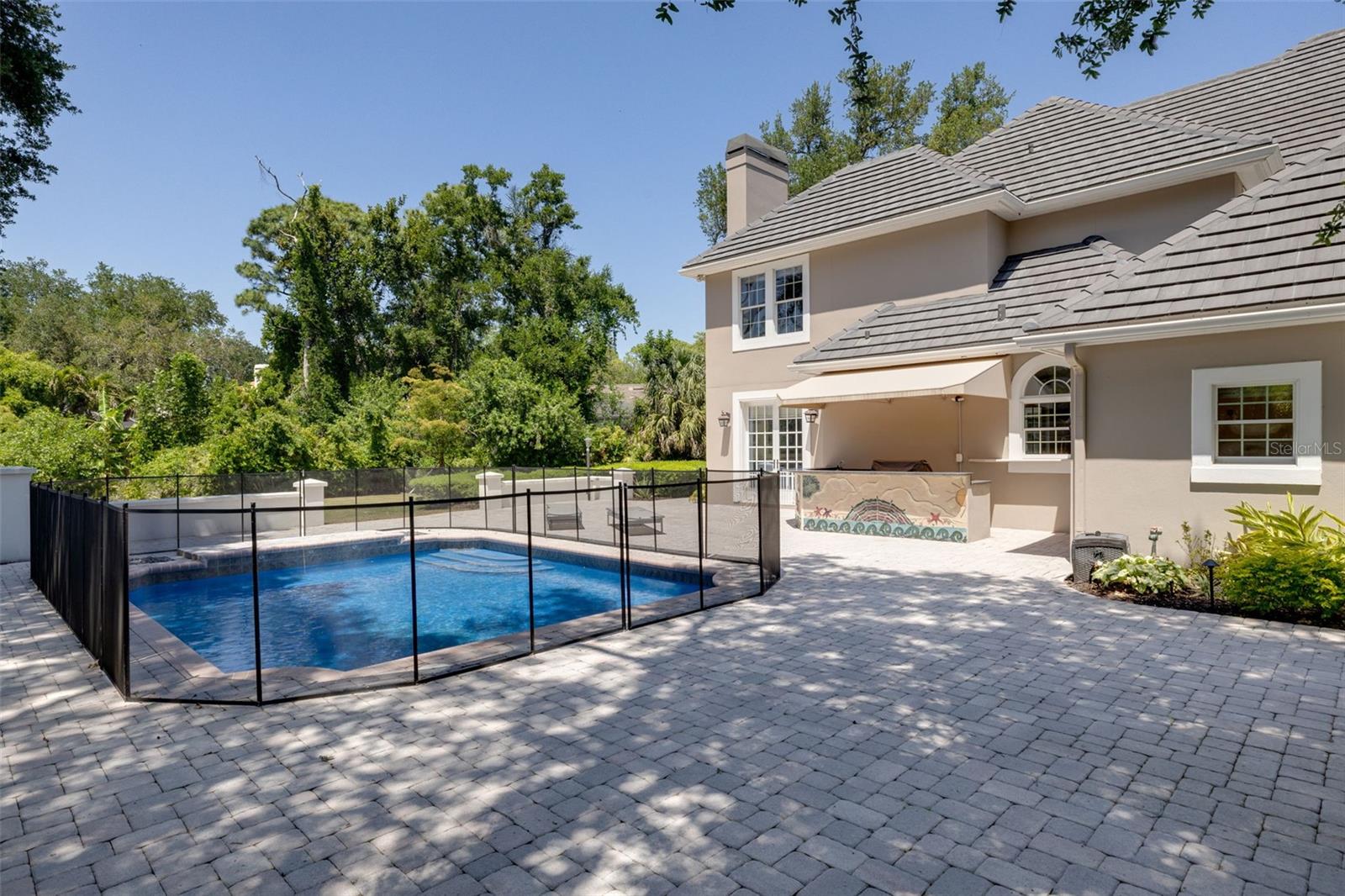 A4691789 Property Photo