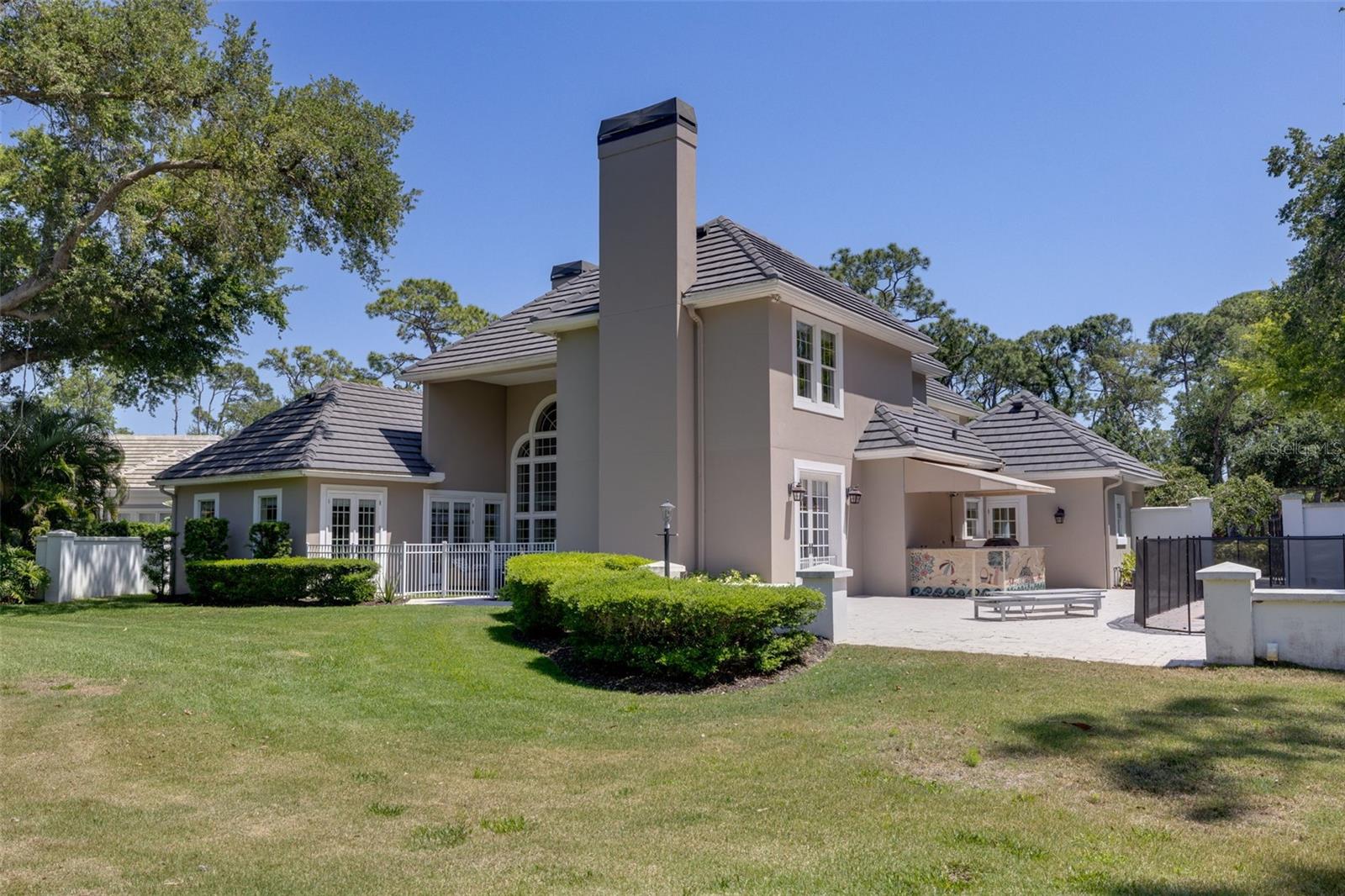 A4691789 Property Photo