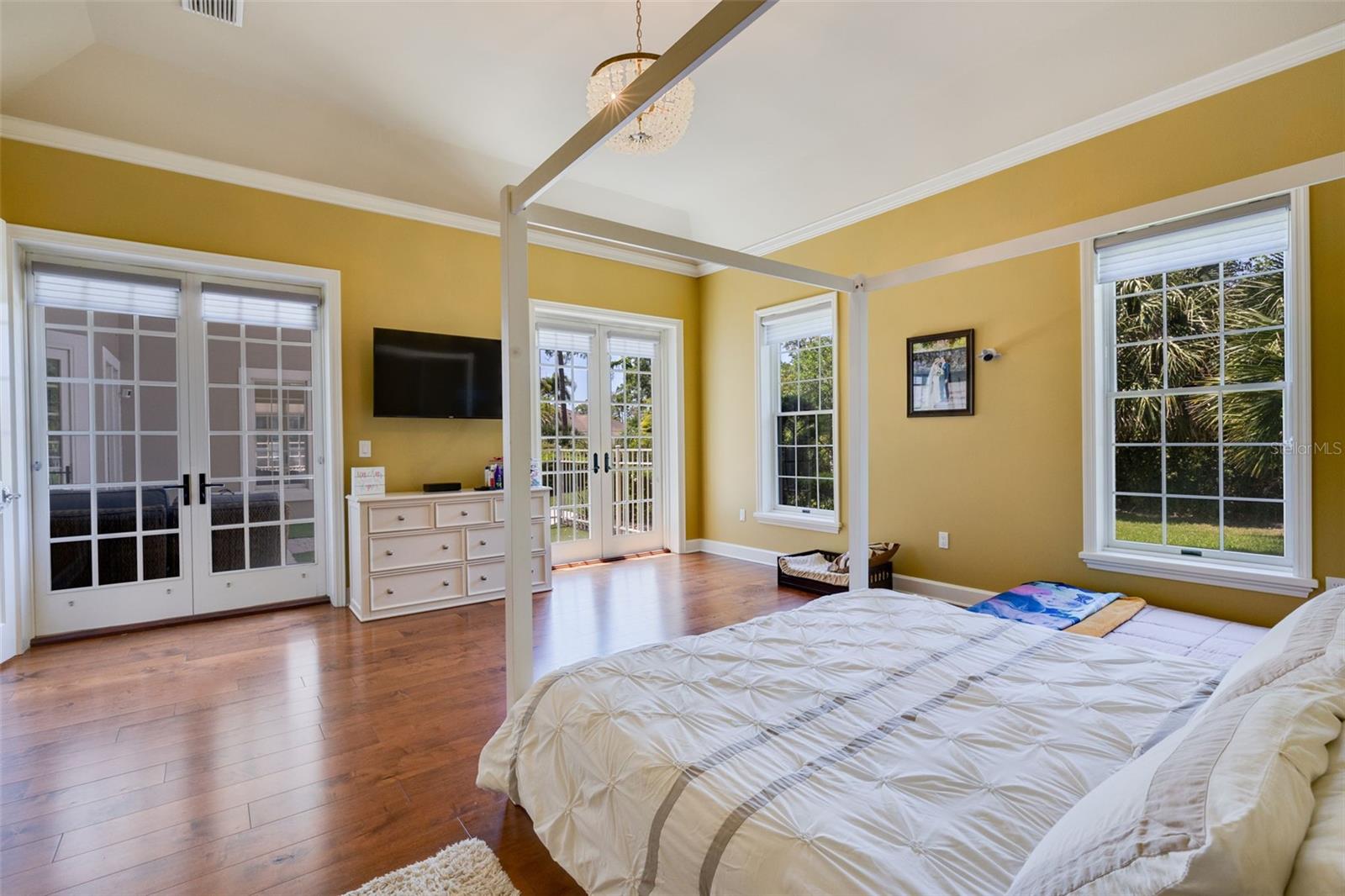 A4691789 Property Photo