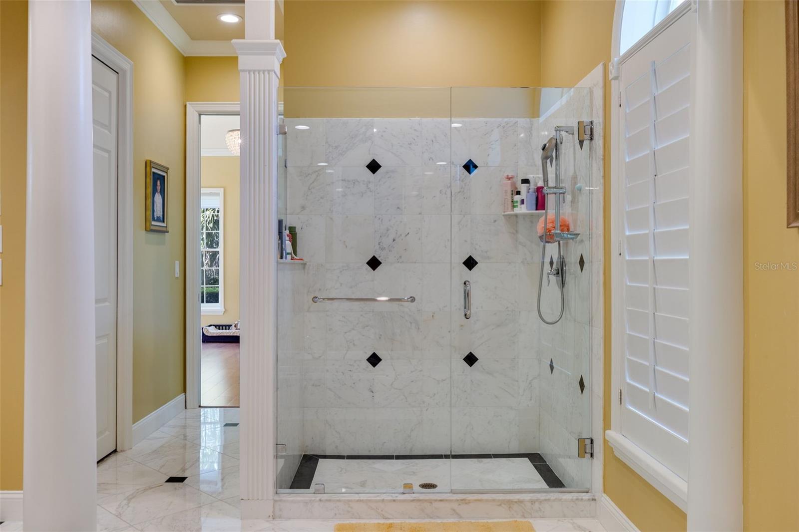 A4691789 Property Photo