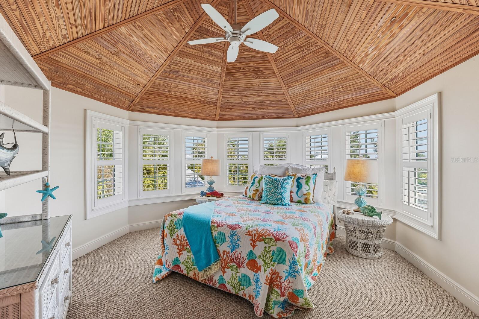 D6147259 Property Photo