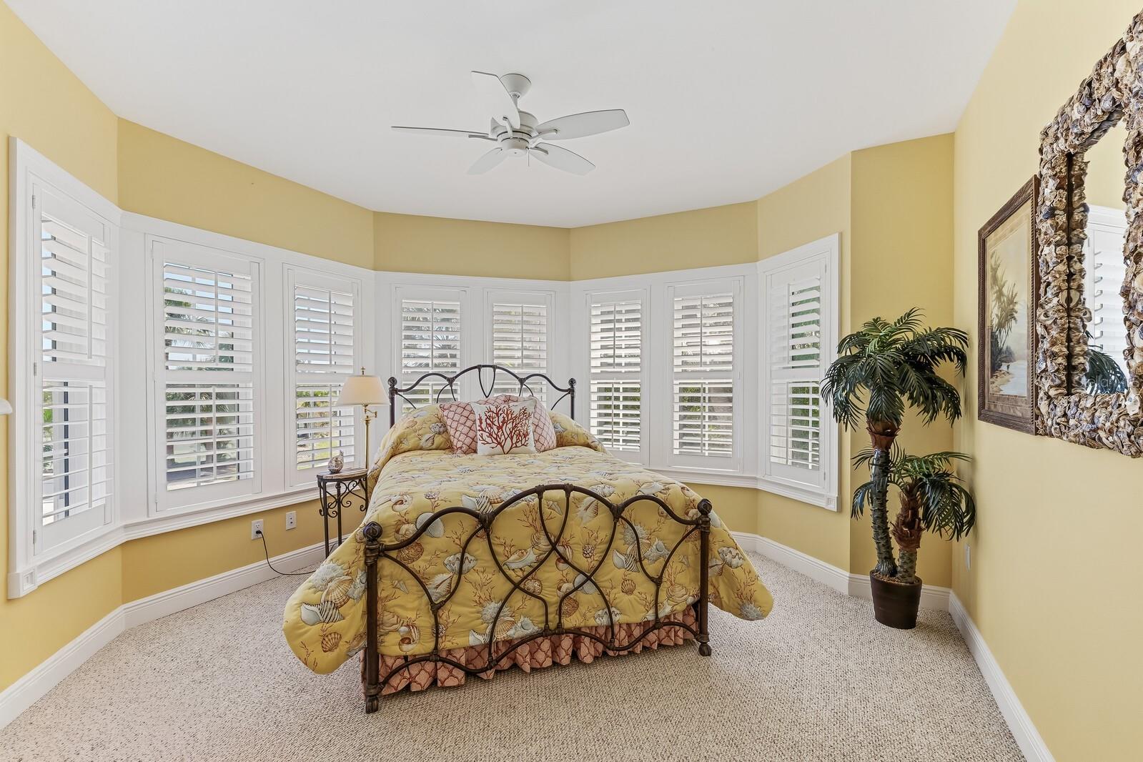 D6147259 Property Photo