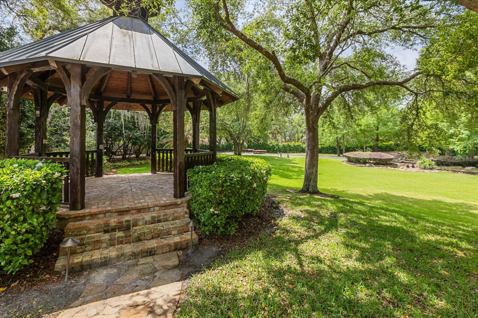 O6403834 Property Photo