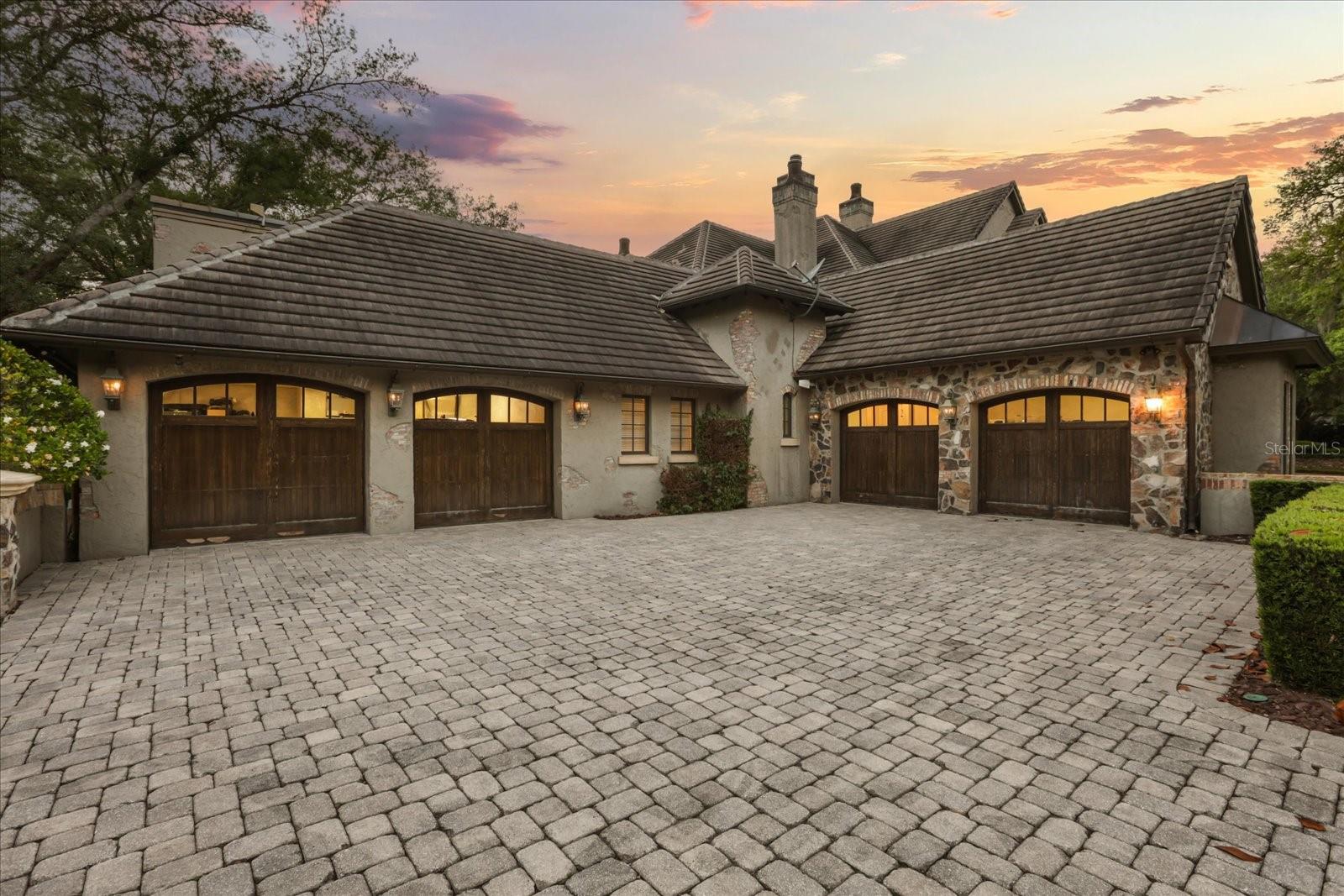 O6403834 Property Photo