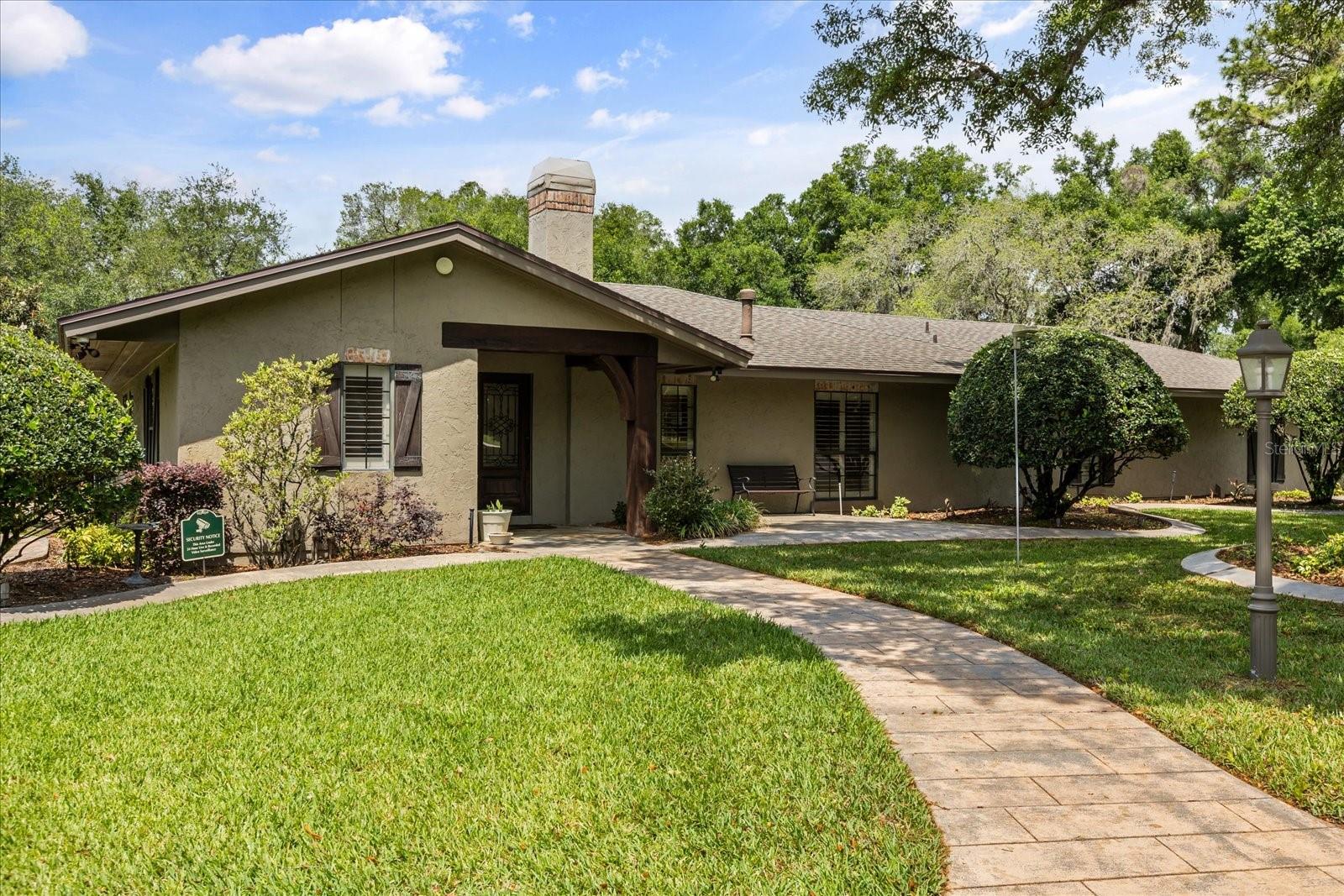 O6403834 Property Photo