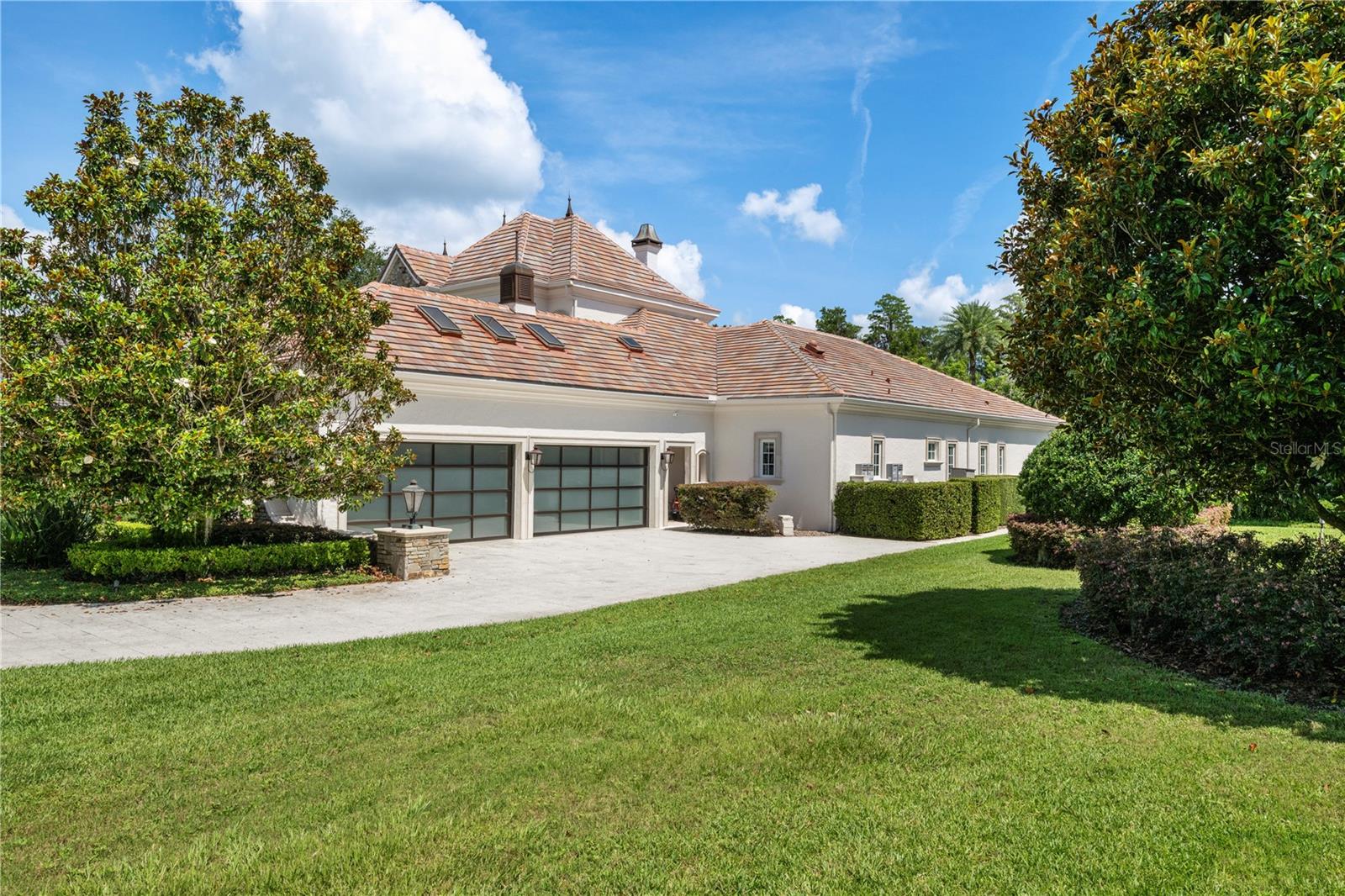 O6404415 Property Photo