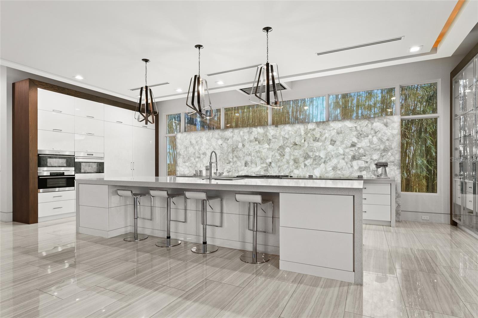 O6404587 Property Photo