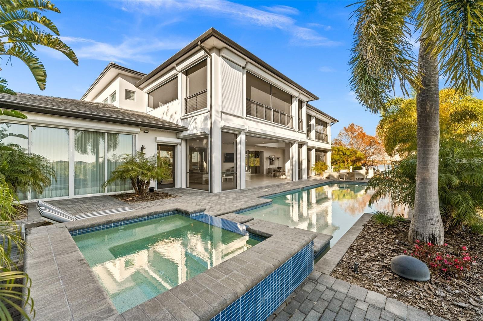 O6404587 Property Photo