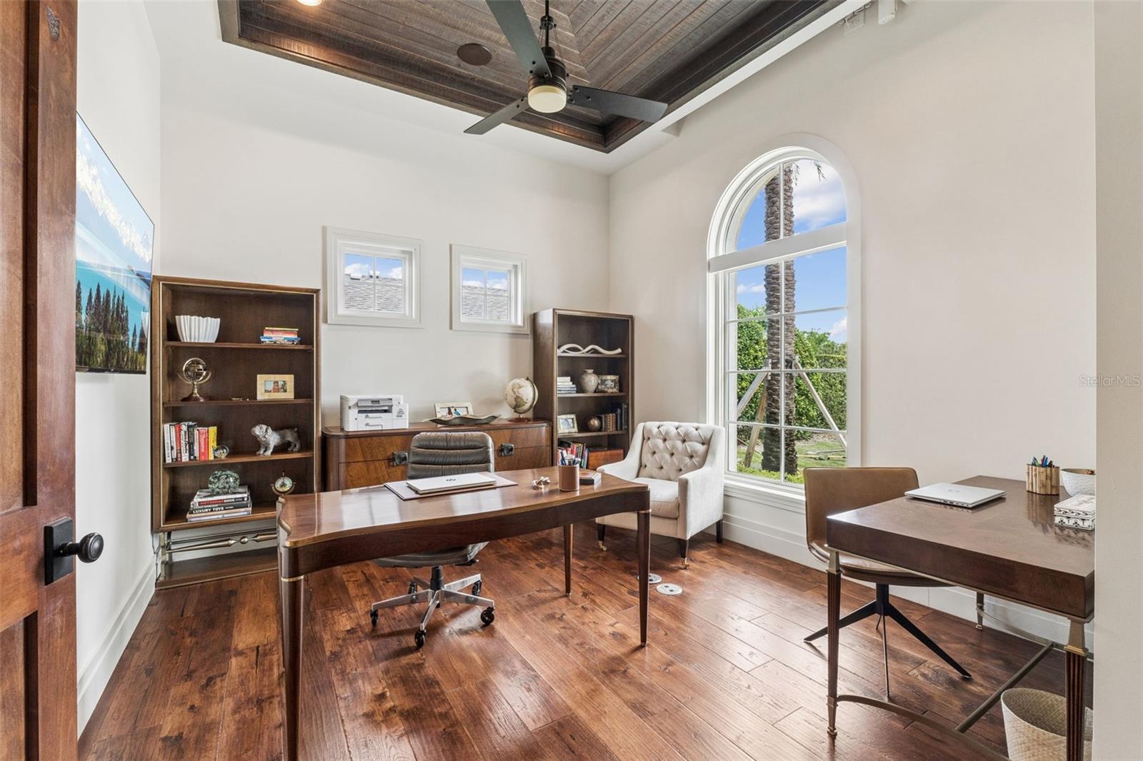 O6404671 Property Photo