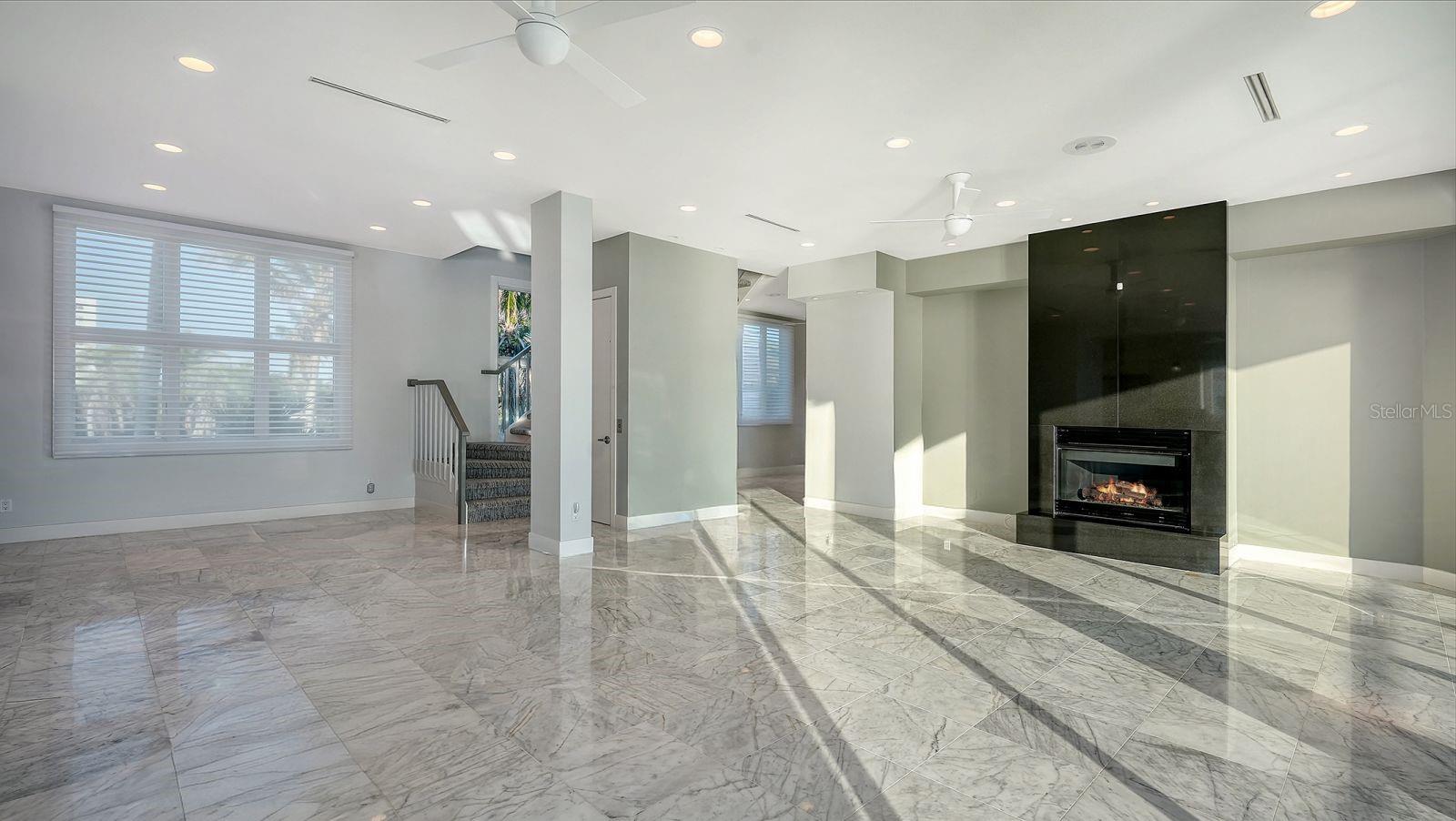 A4692471 Property Photo