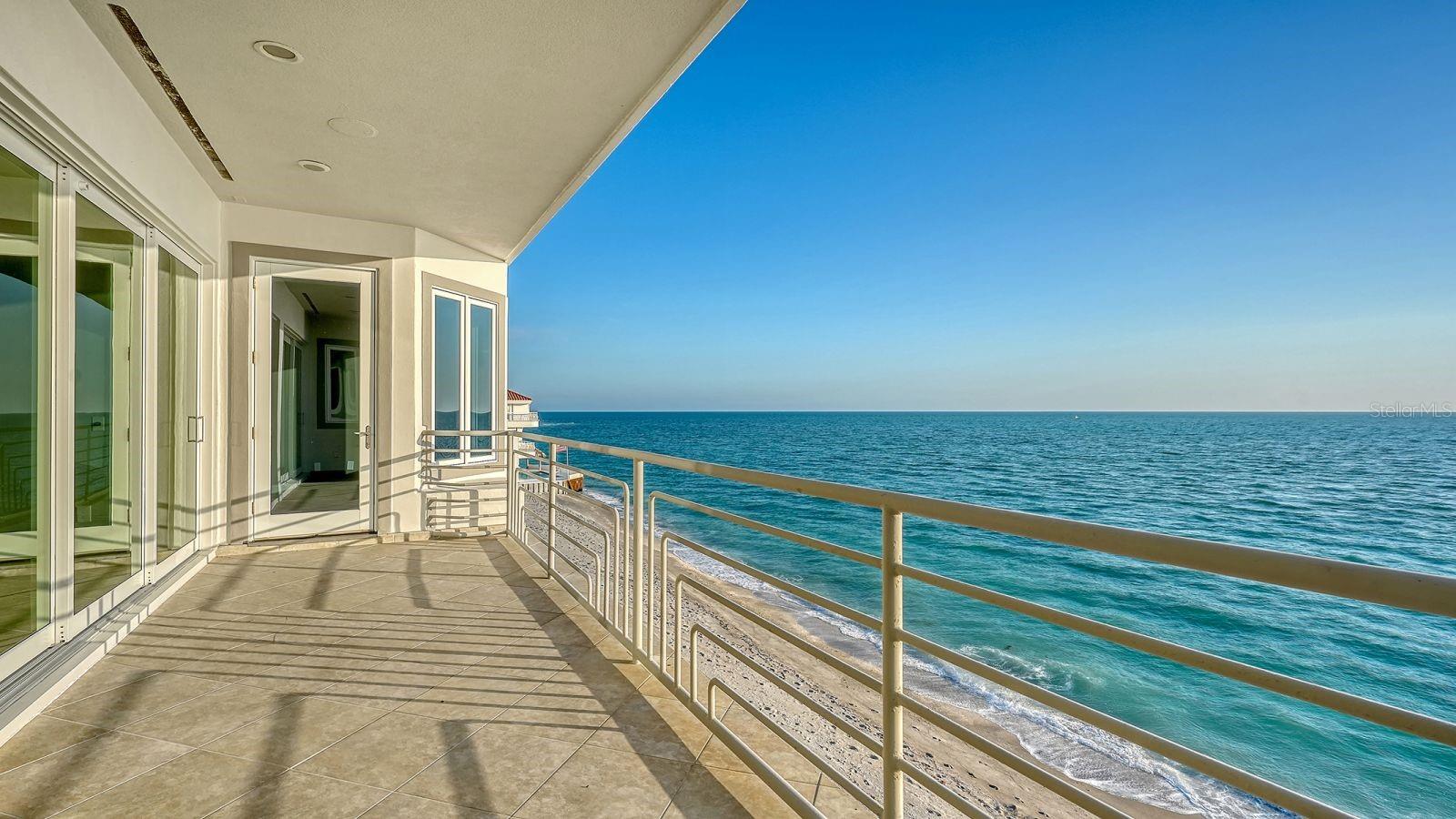 A4692471 Property Photo
