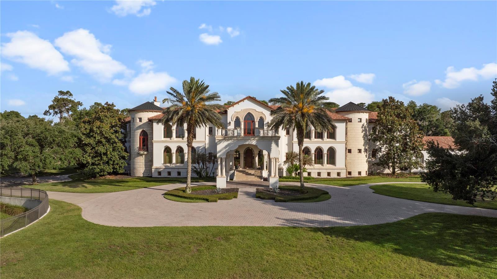 O6404938 Property Photo