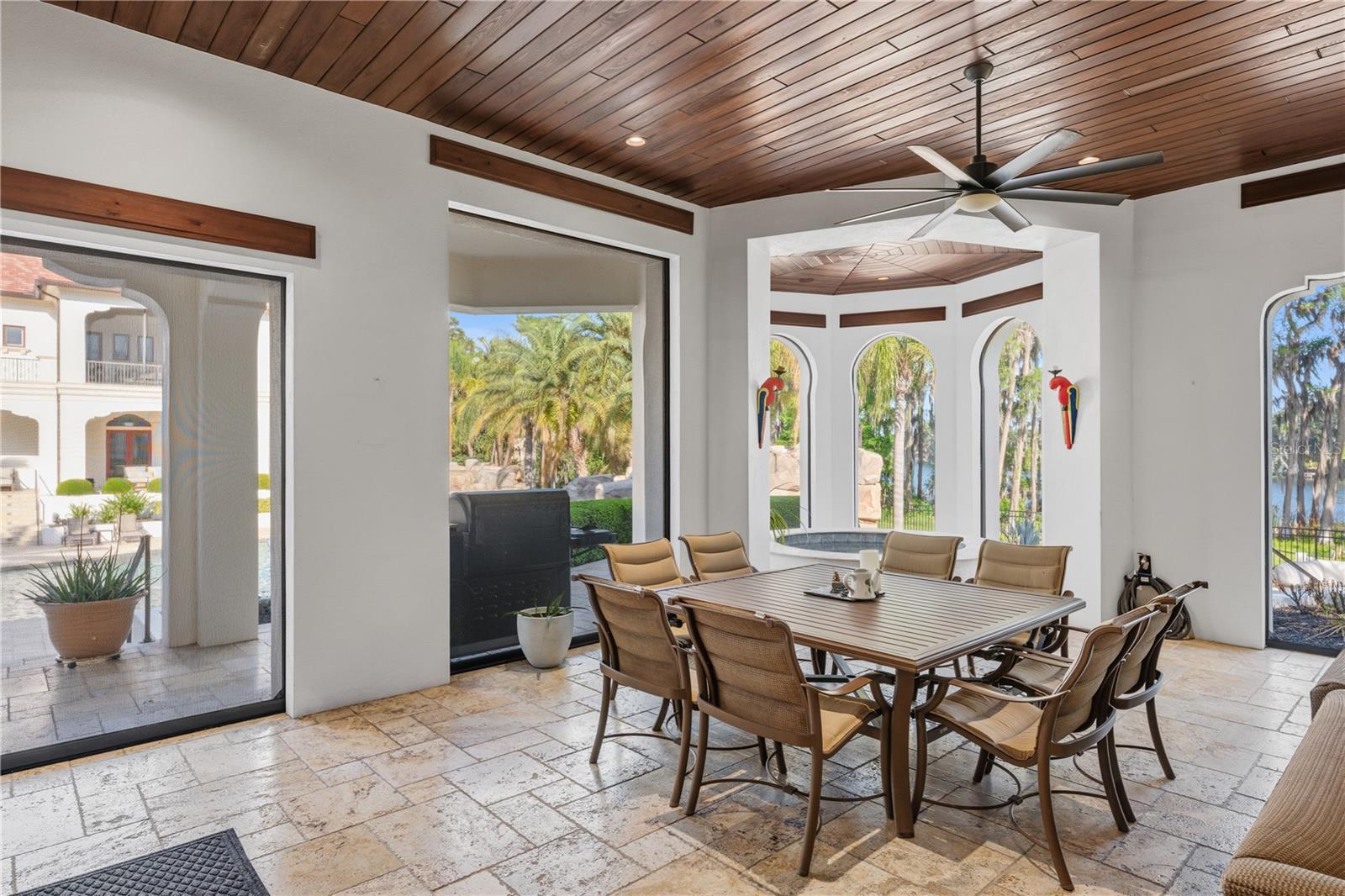 O6404938 Property Photo
