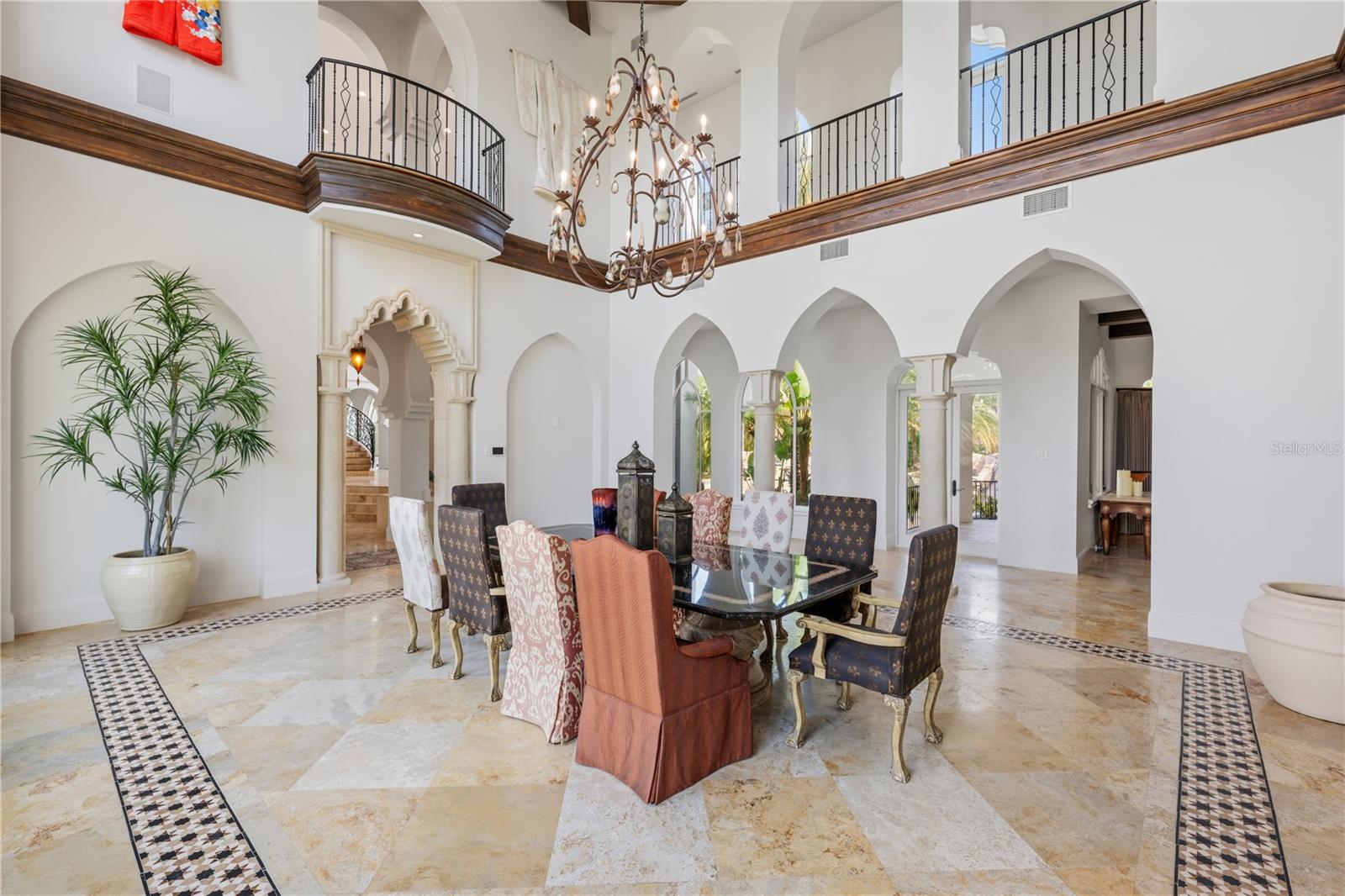 O6404938 Property Photo