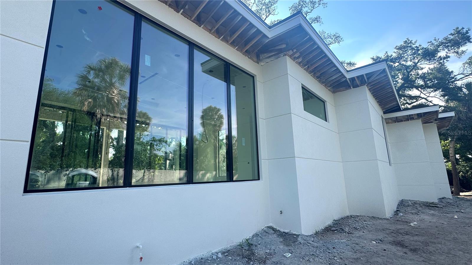 A4693318 Property Photo