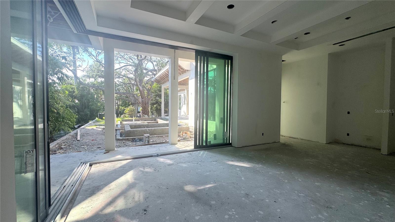 A4693318 Property Photo