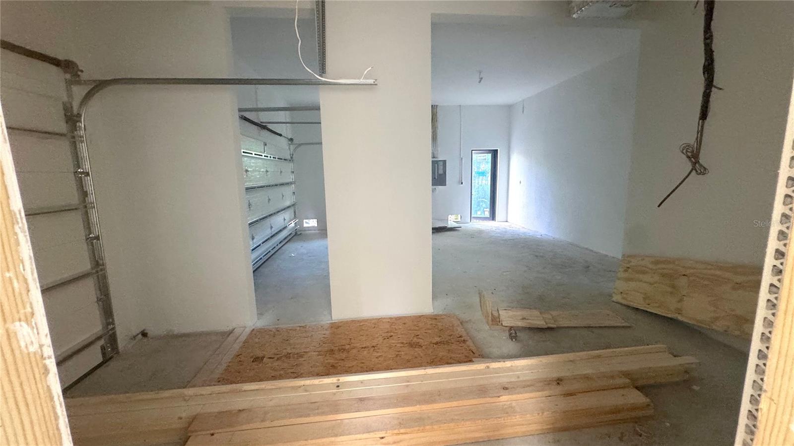 A4693318 Property Photo