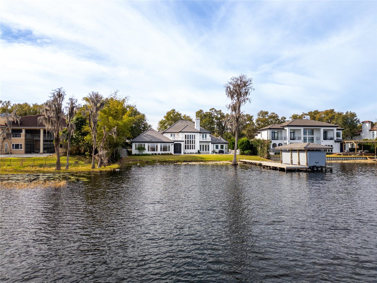 O6407107 Property Photo