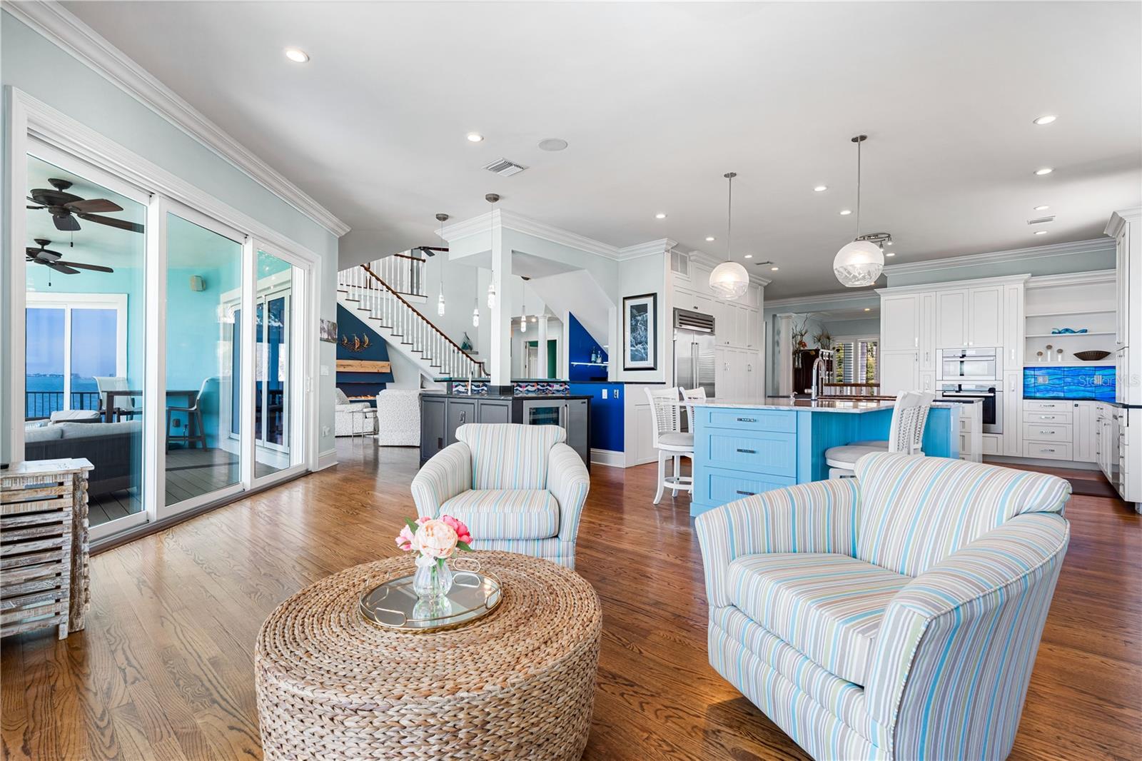 A4693355 Property Photo