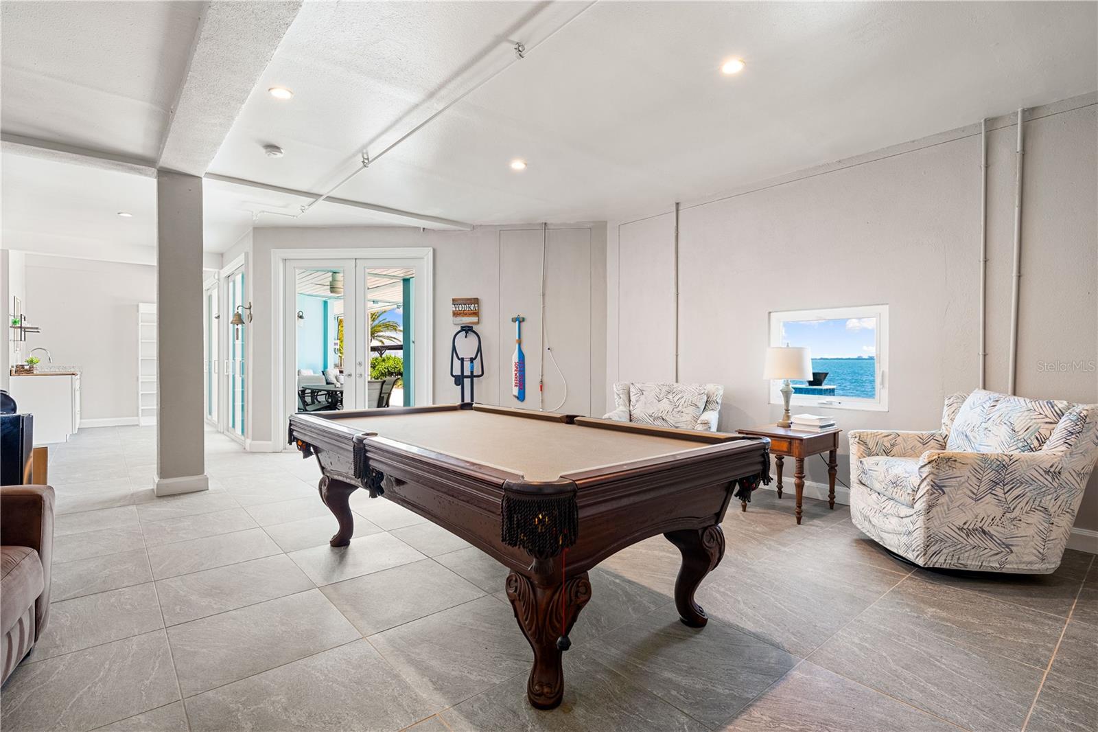 A4693355 Property Photo