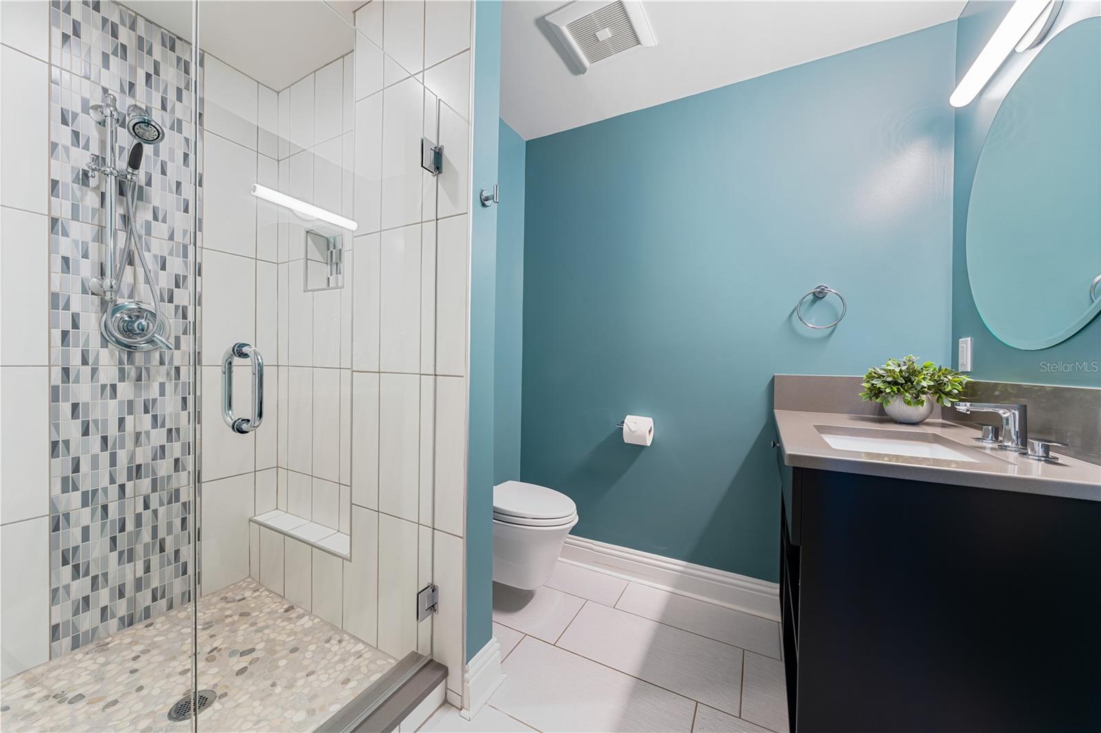 A4693355 Property Photo