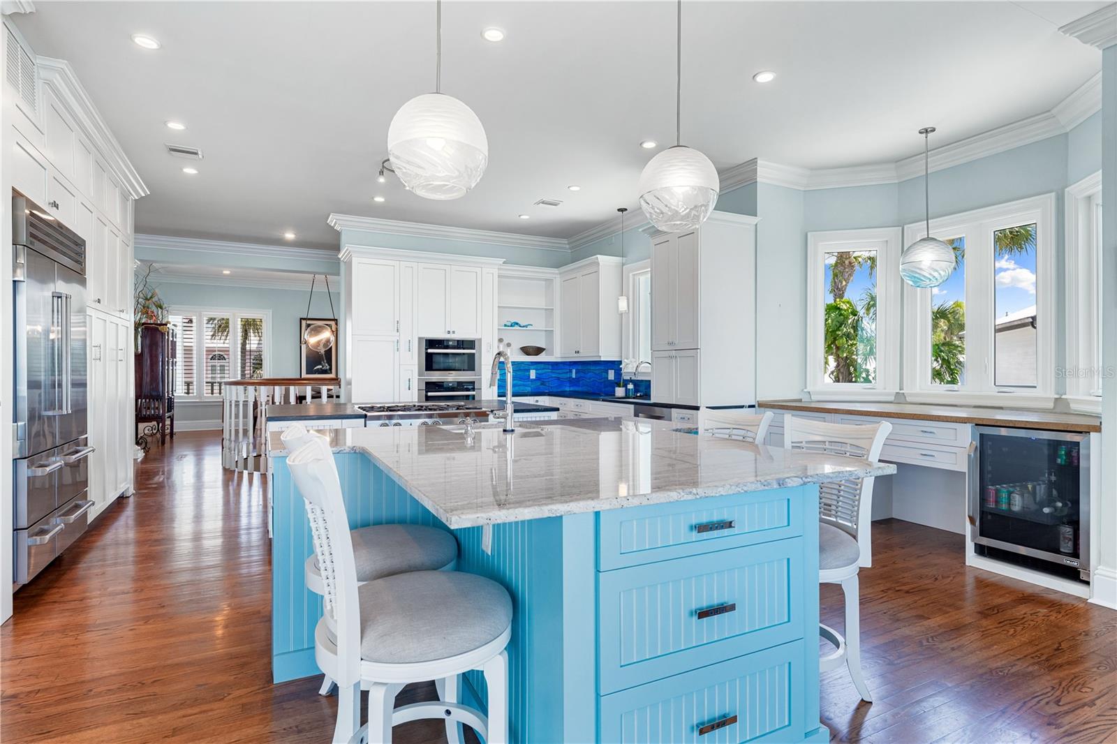 A4693355 Property Photo