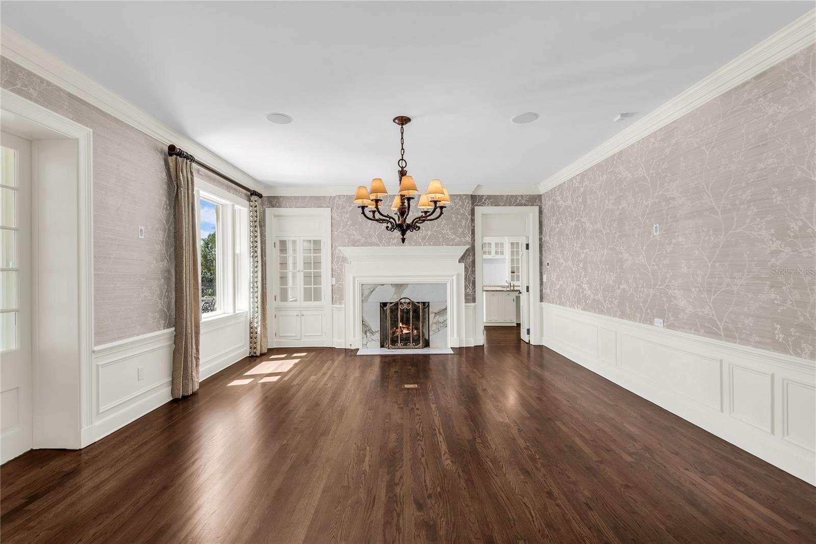 O6407557 Property Photo