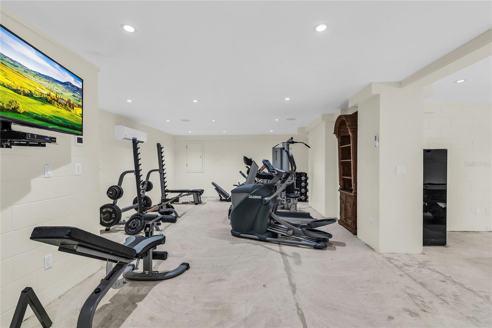 O6407557 Property Photo