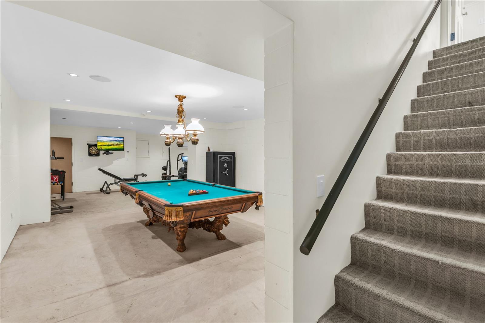 O6407557 Property Photo
