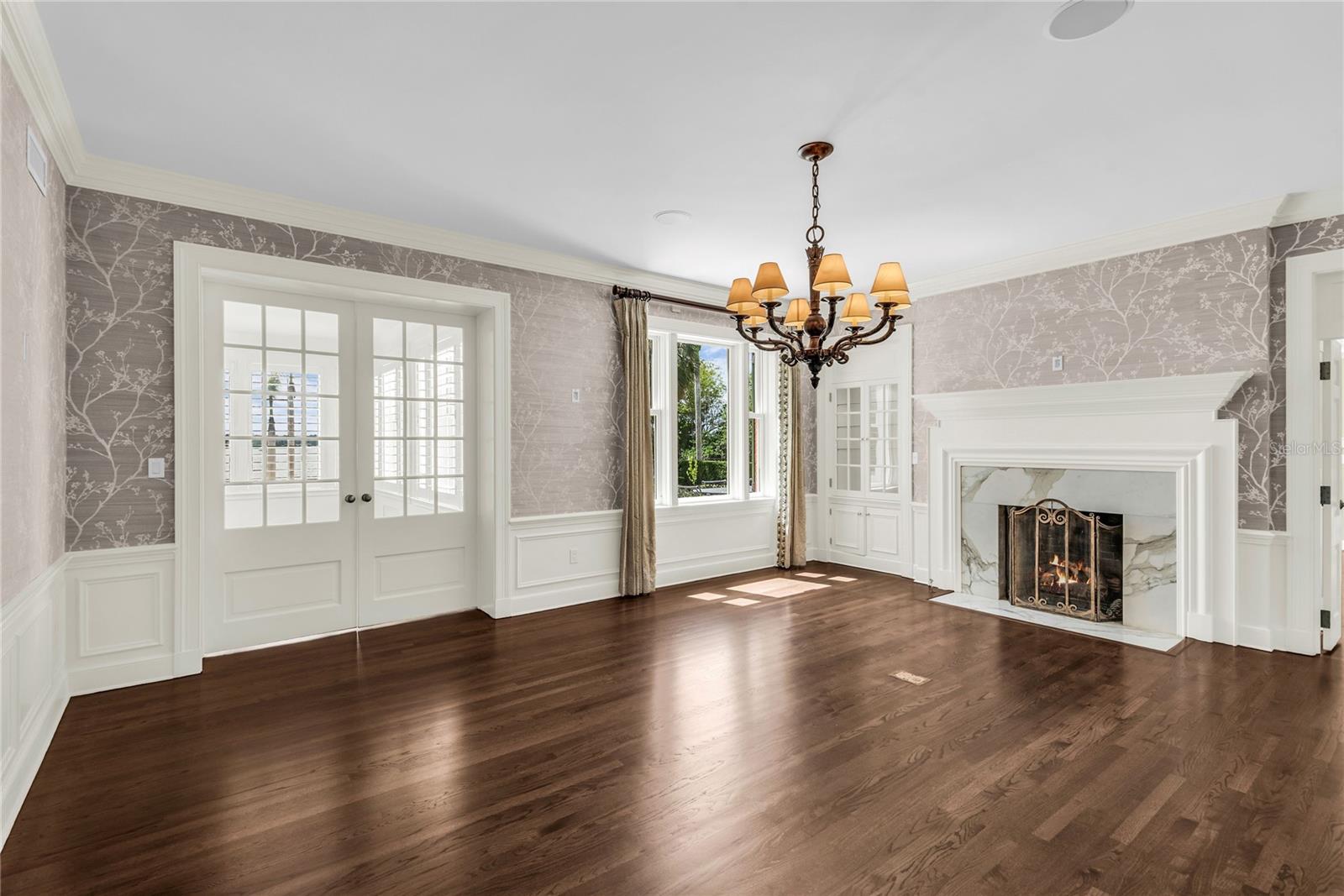 O6407557 Property Photo