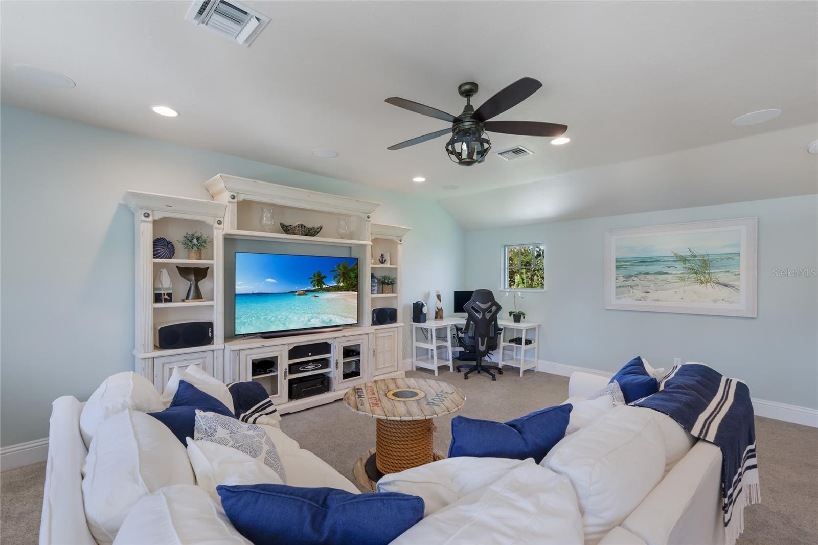 A4693529 Property Photo