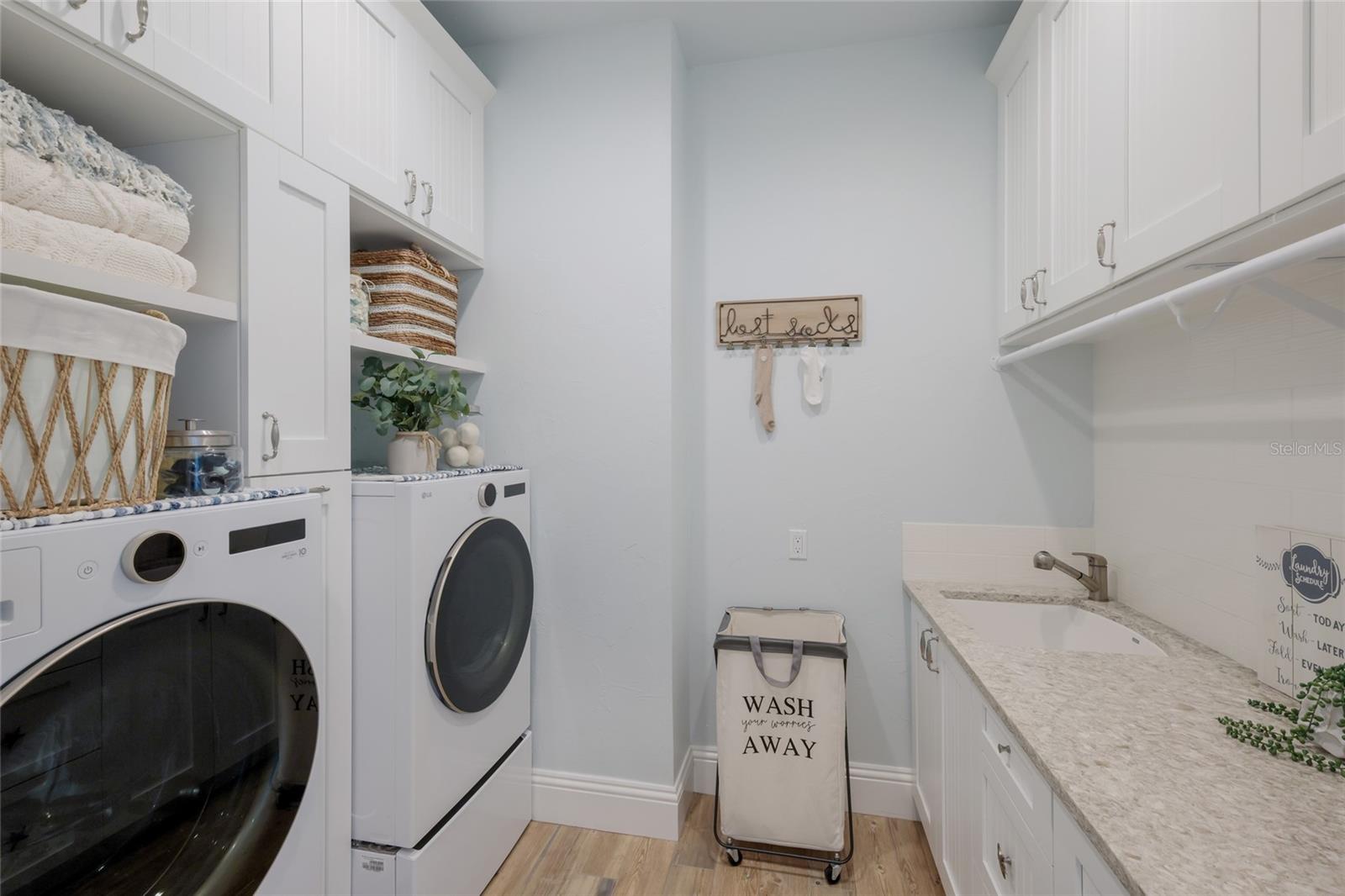 A4693529 Property Photo