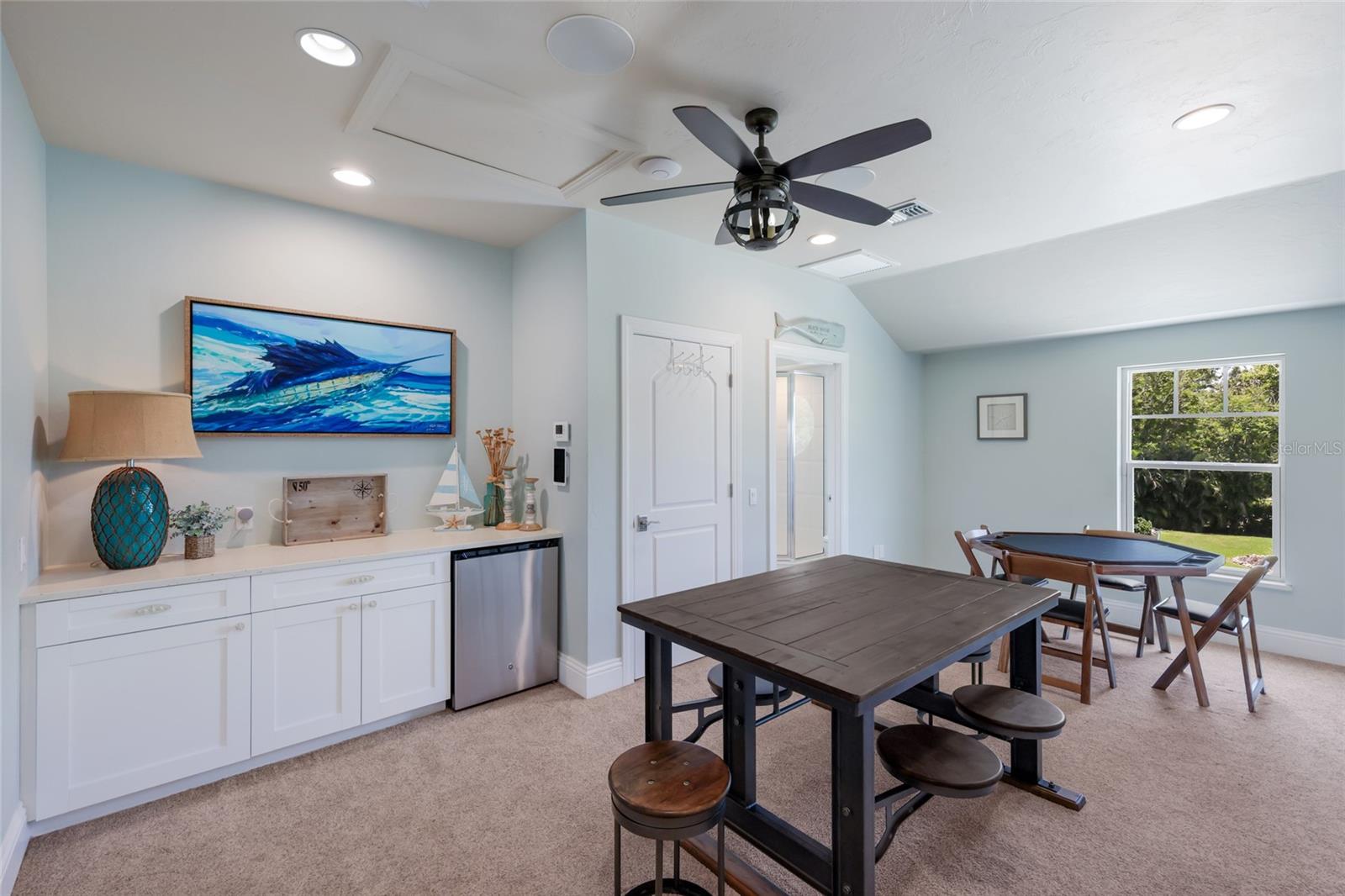 A4693529 Property Photo
