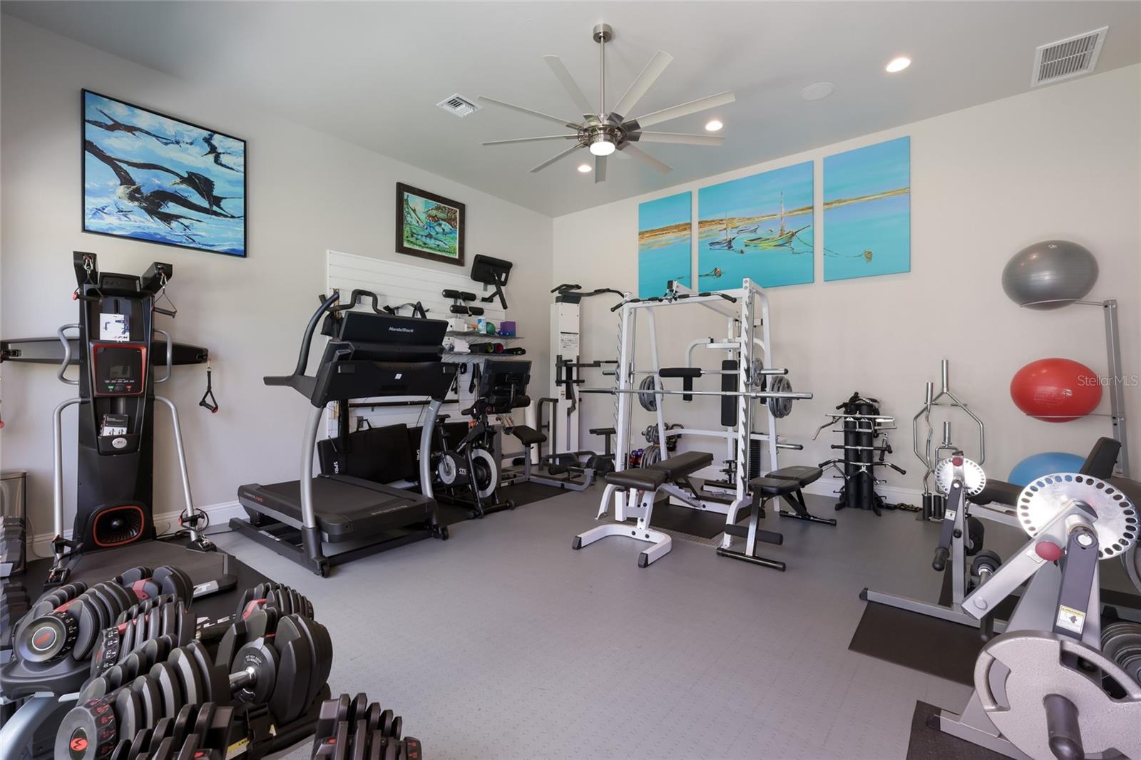 A4693529 Property Photo