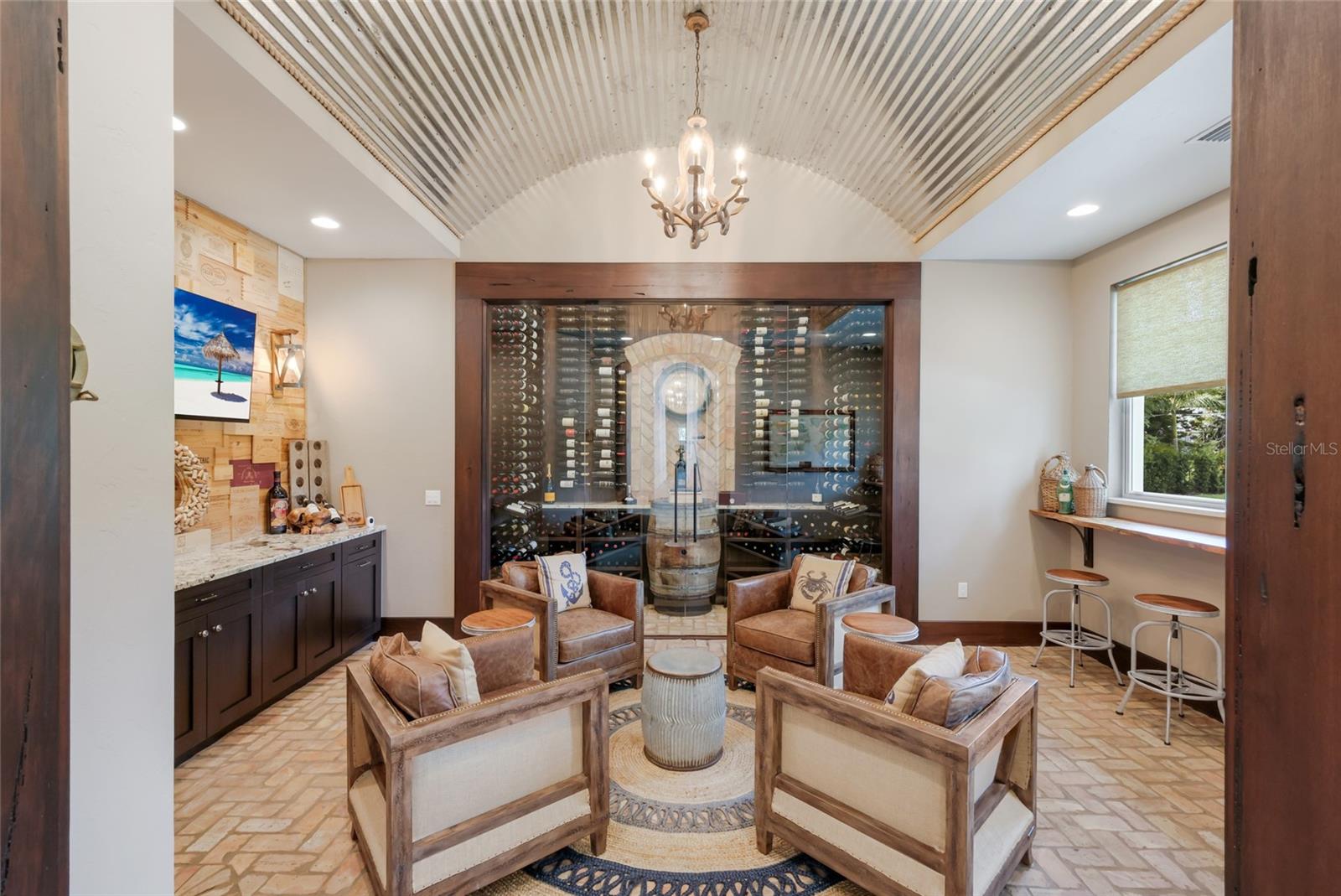 A4693529 Property Photo